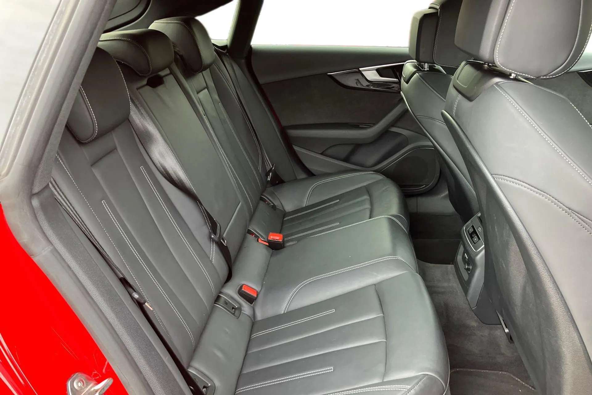 2021 AUDI A5 2021 AUDI A5