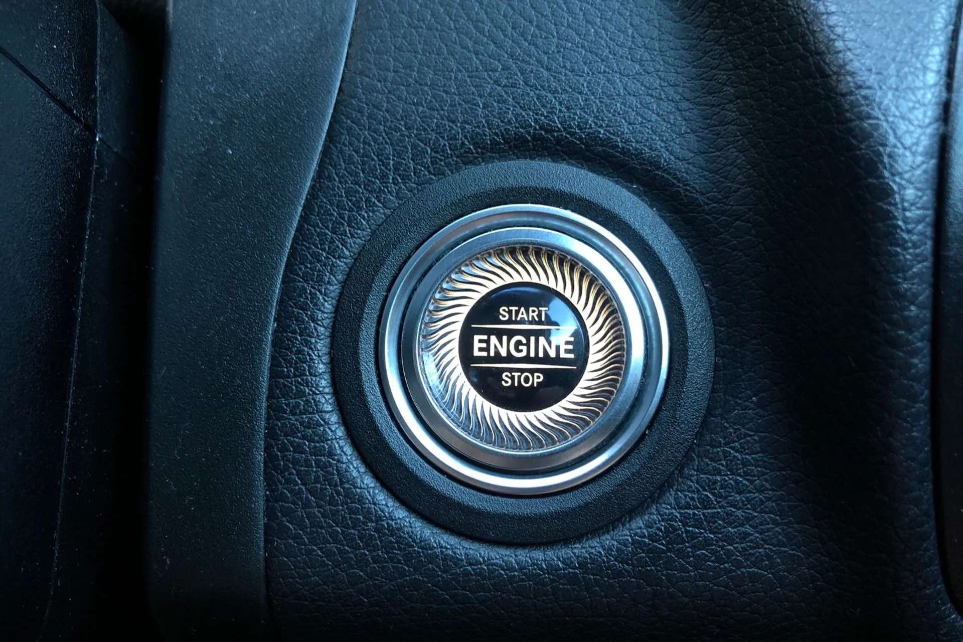 2019 MERCEDES-BENZ GLC COUPE 2019 MERCEDES-BENZ GLC COUPE