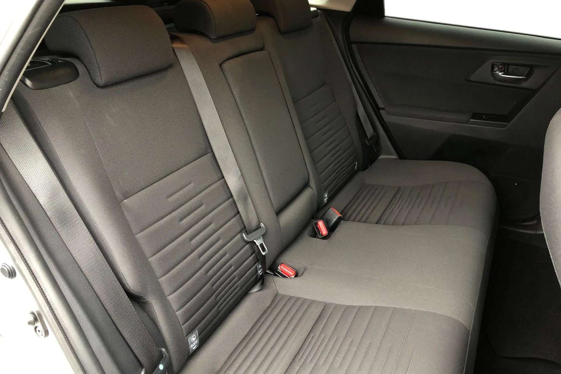 2017 TOYOTA AURIS 2017 TOYOTA AURIS