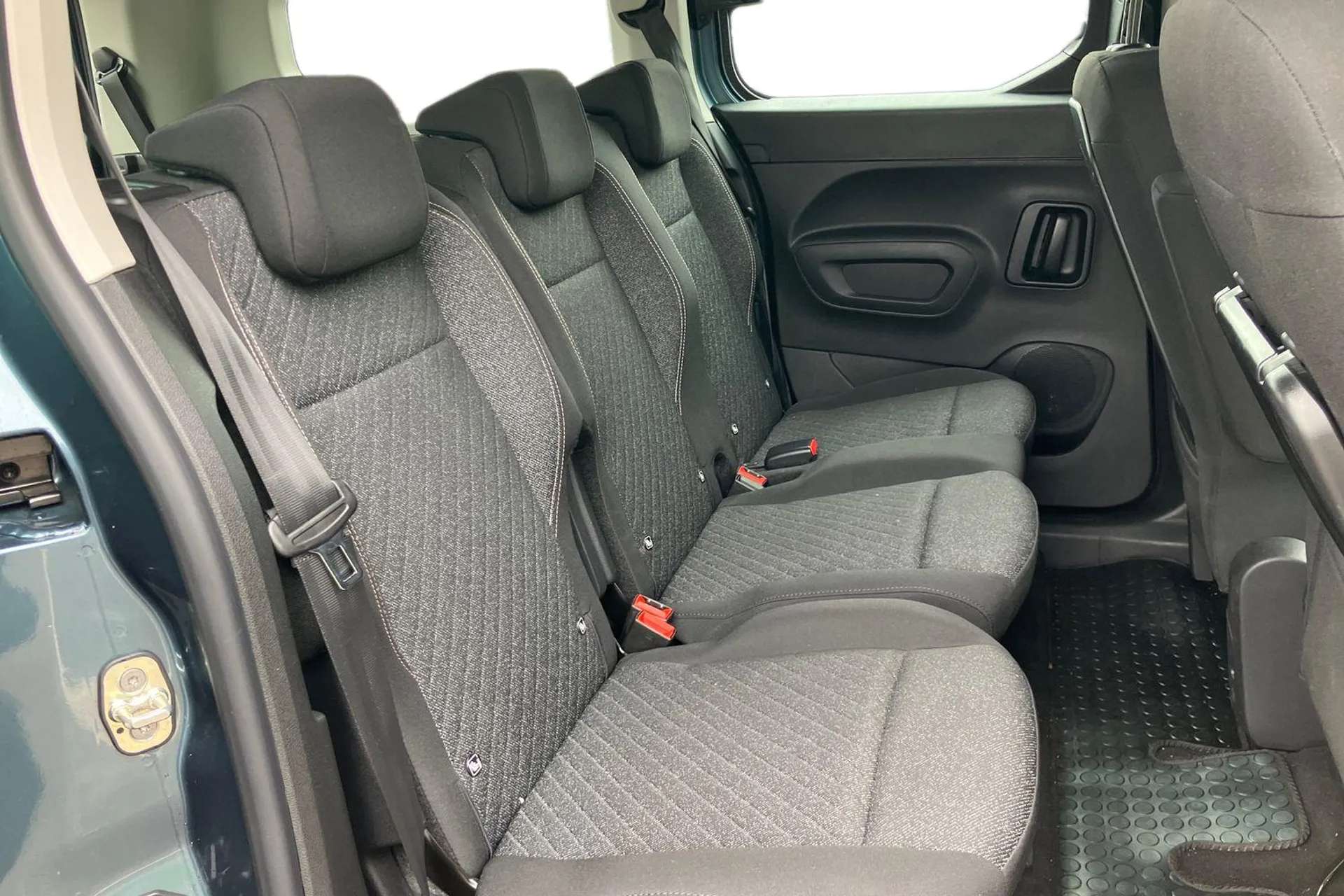 2025 PEUGEOT RIFTER 2025 PEUGEOT RIFTER