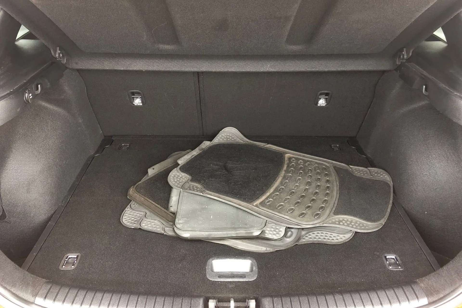 2023 KIA CEED 2023 KIA CEED