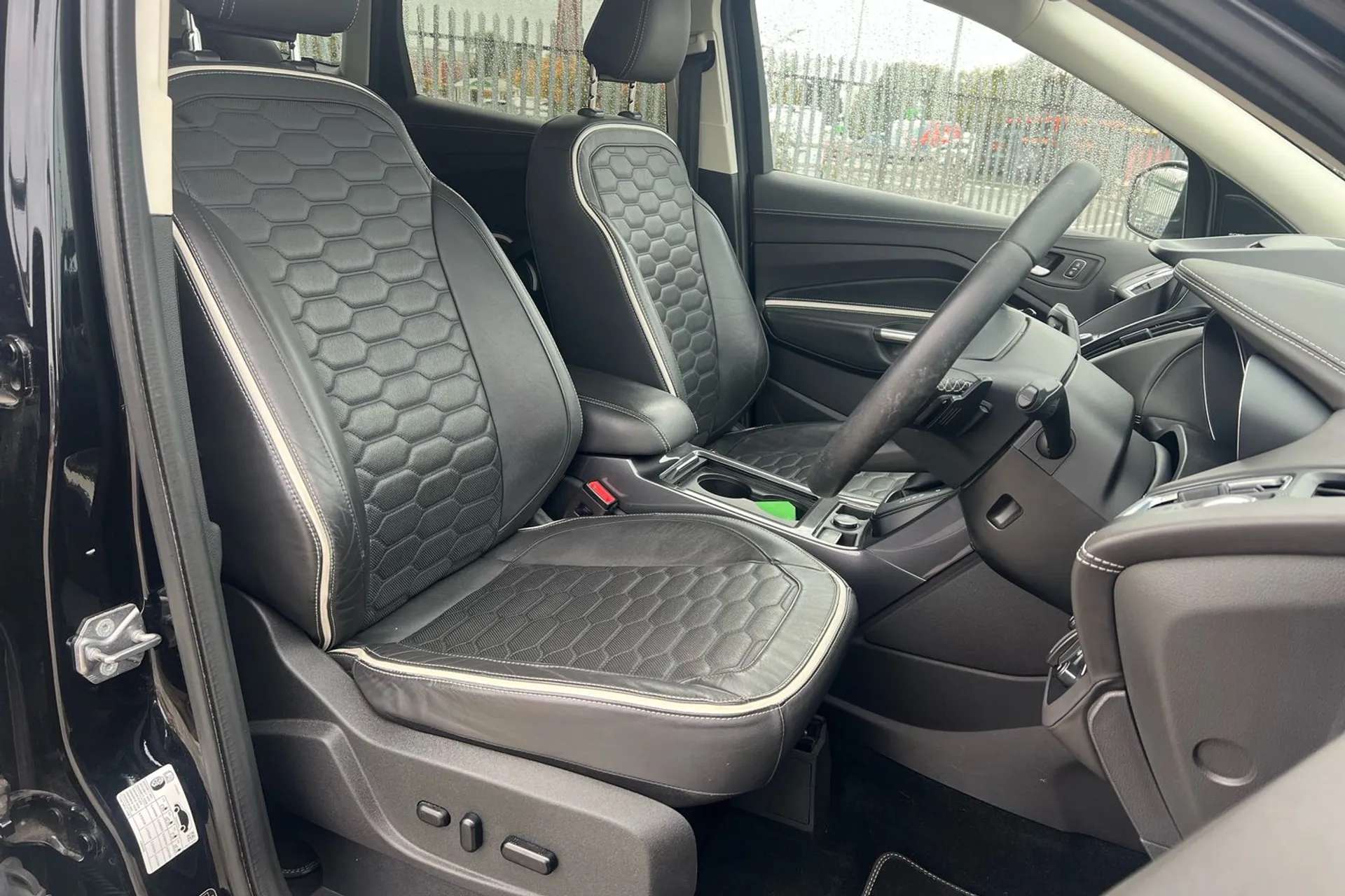 2019 FORD KUGA VIGNALE 2019 FORD KUGA VIGNALE