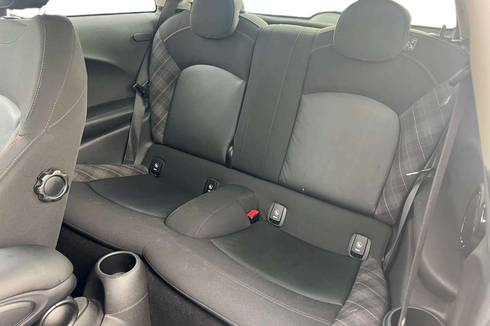 2016 MINI HATCH 2016 MINI HATCH