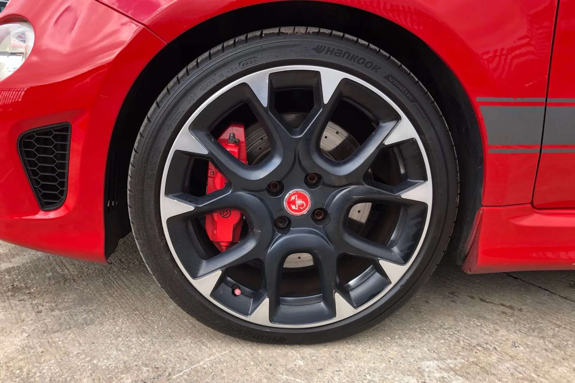 2018 ABARTH 595 2018 ABARTH 595