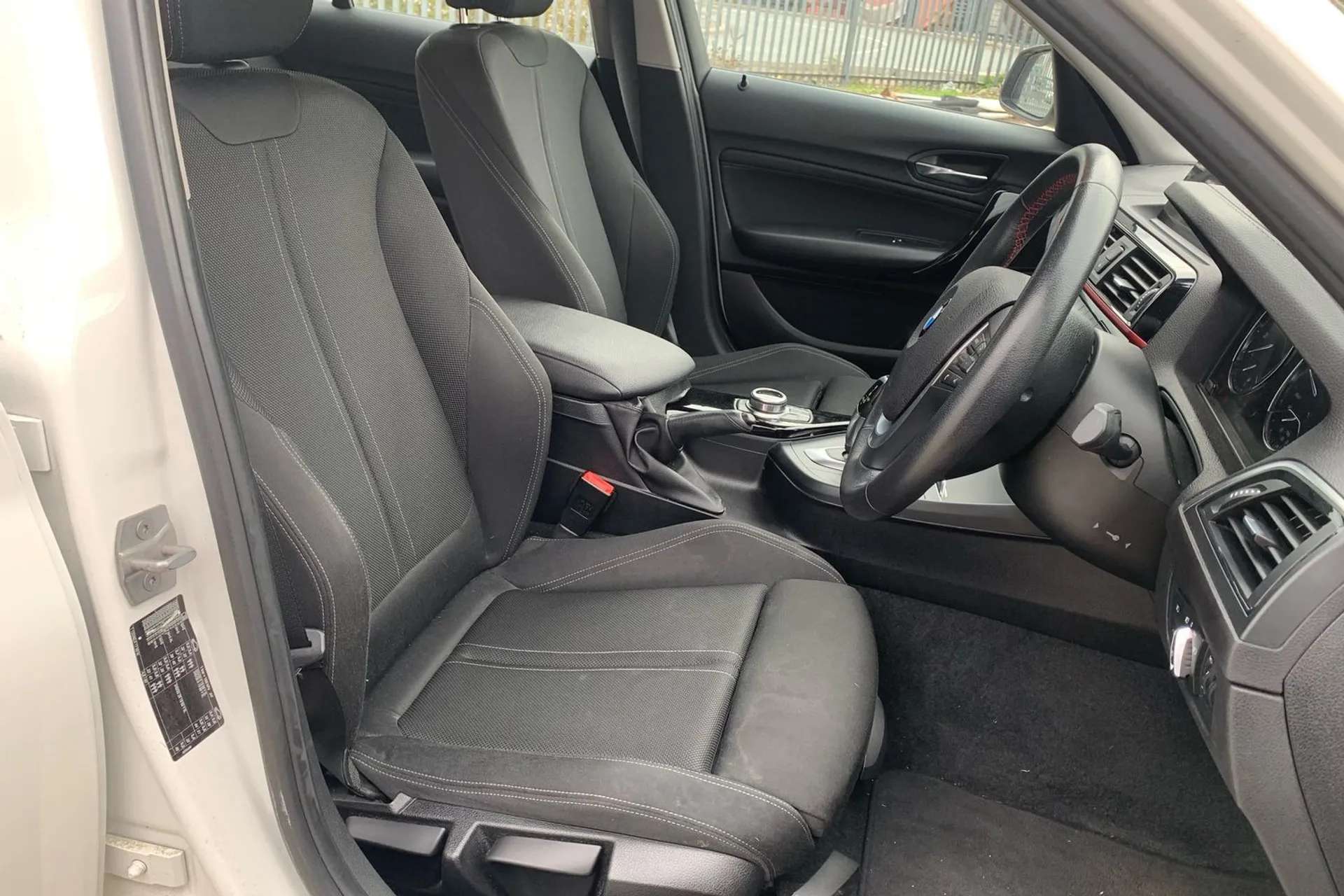 2017 BMW 1 SERIES 2017 BMW 1 SERIES