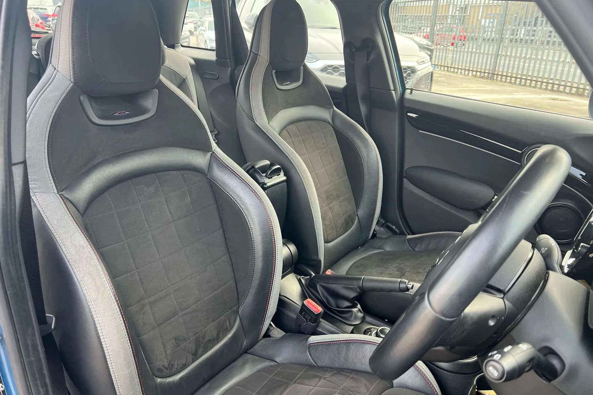 2021 MINI HATCH 2021 MINI HATCH