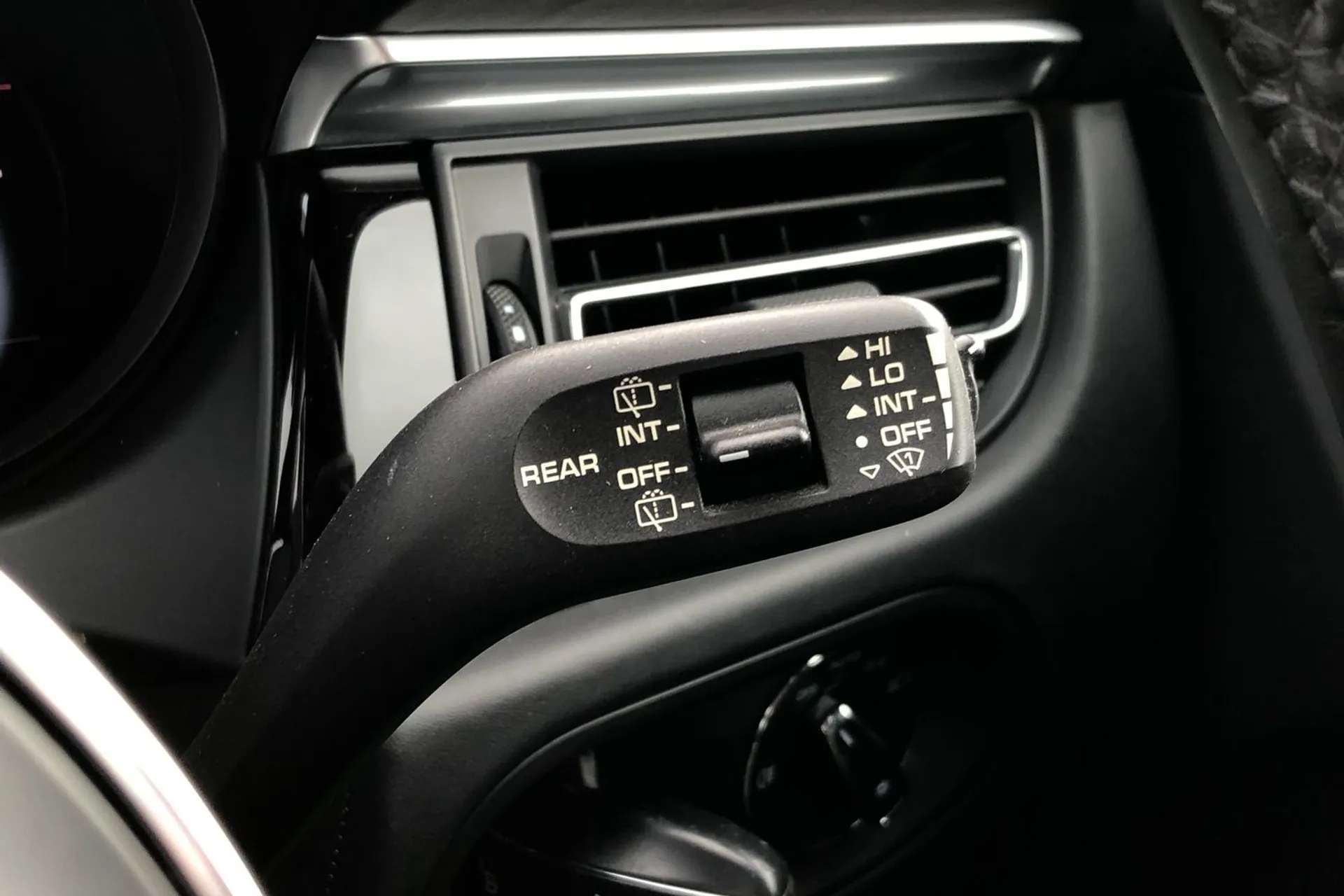 2018 PORSCHE MACAN 2018 PORSCHE MACAN