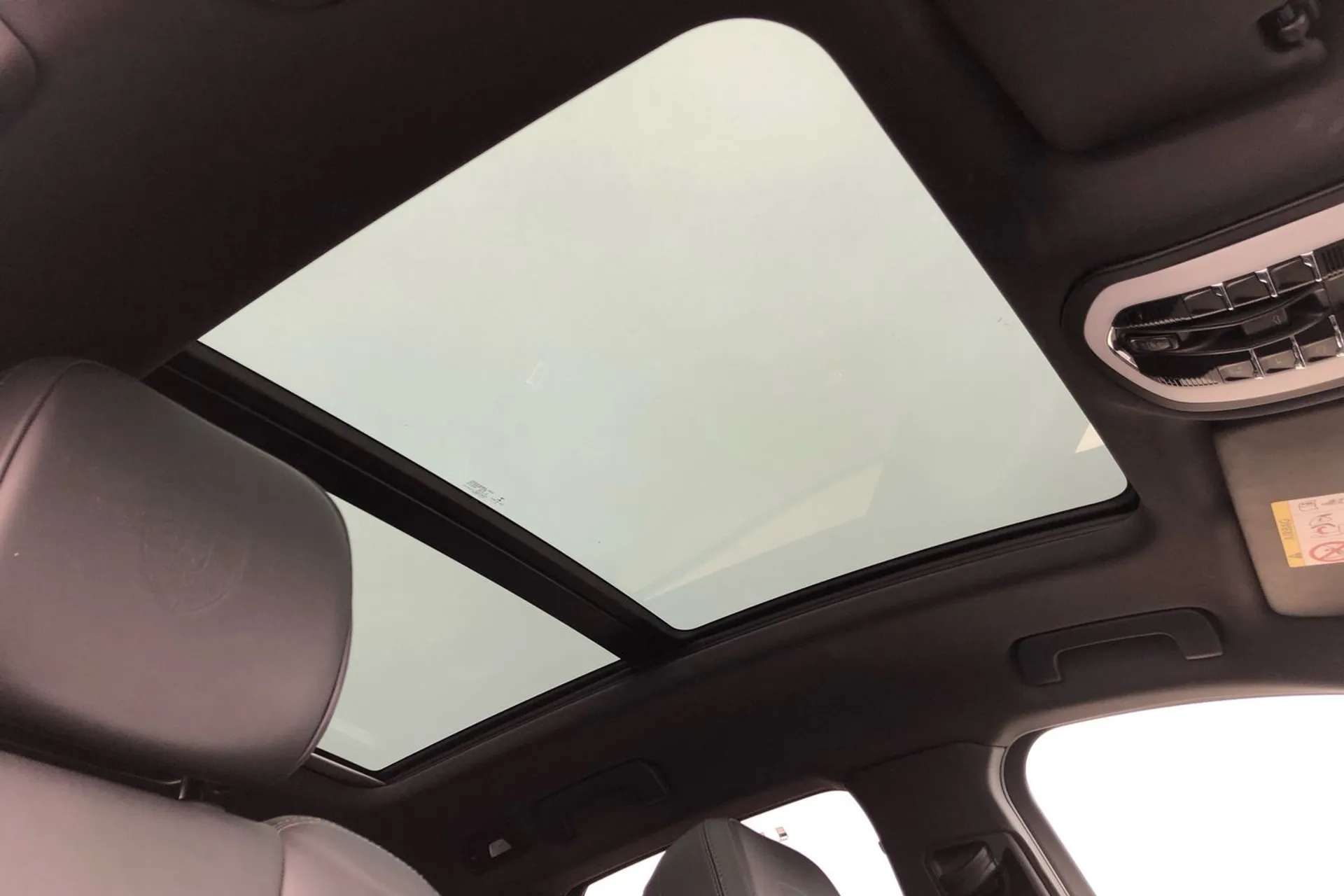 2018 PORSCHE MACAN 2018 PORSCHE MACAN