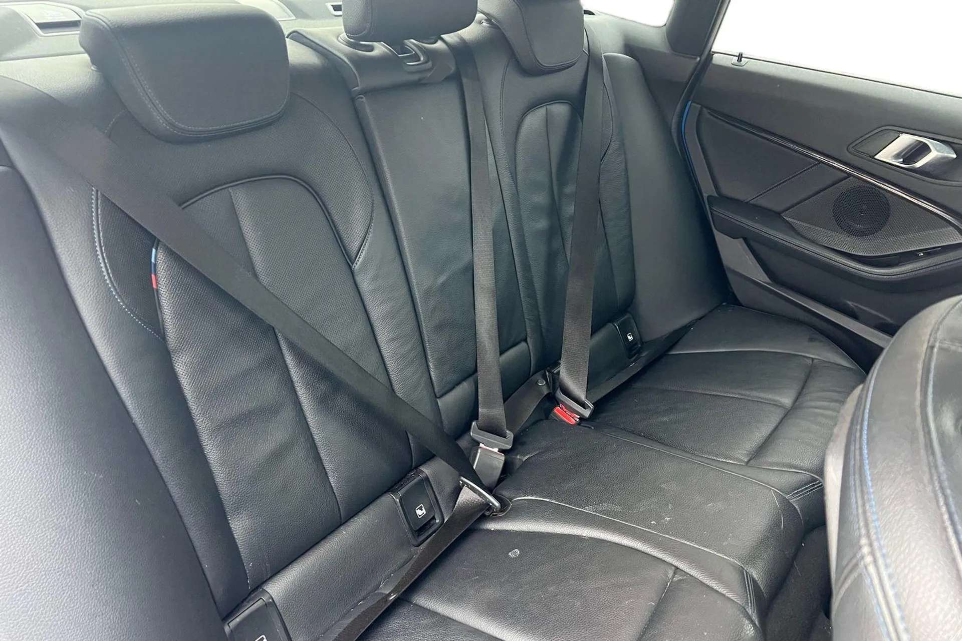 2021 BMW 2 SERIES 2021 BMW 2 SERIES