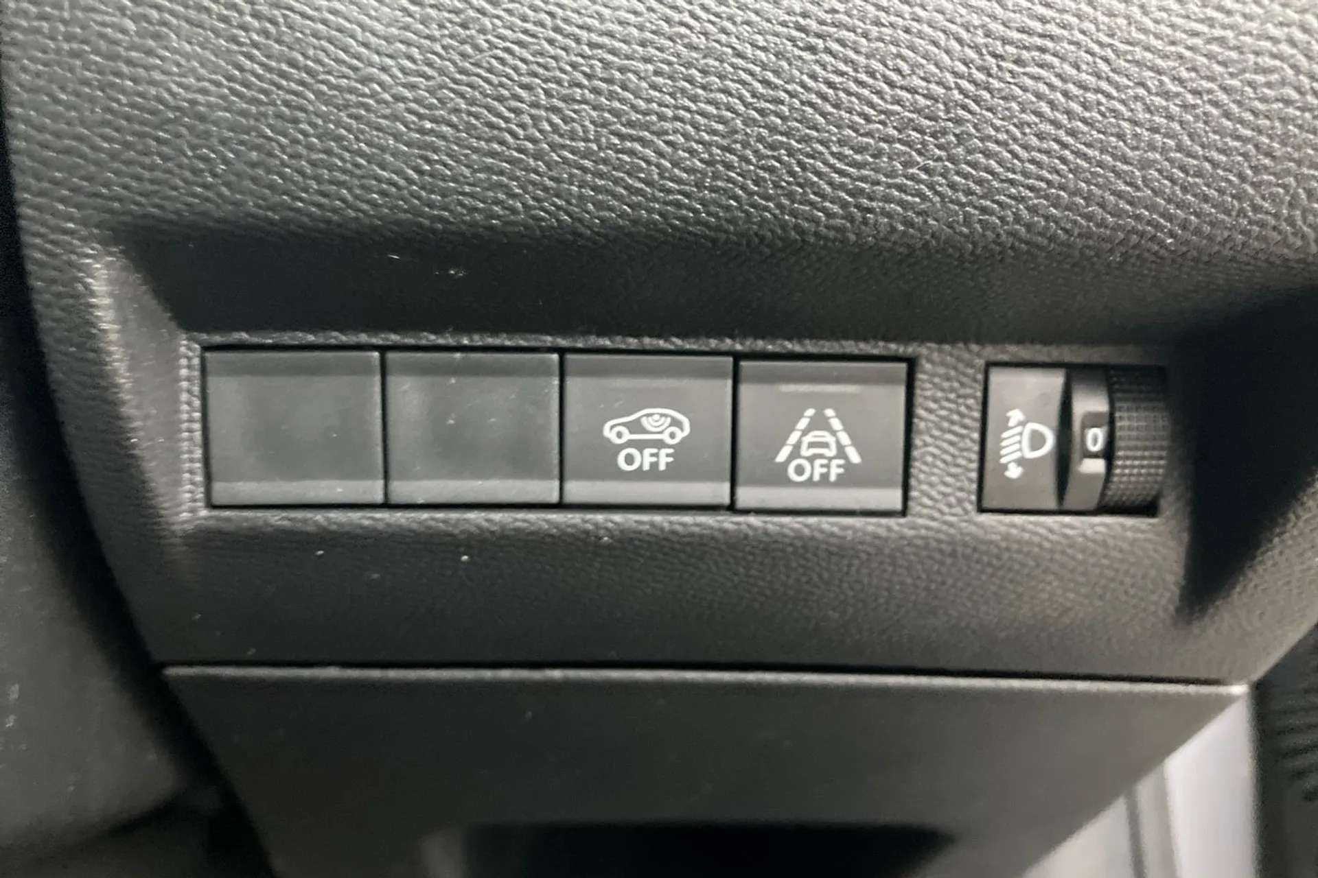 2022 PEUGEOT 208 2022 PEUGEOT 208