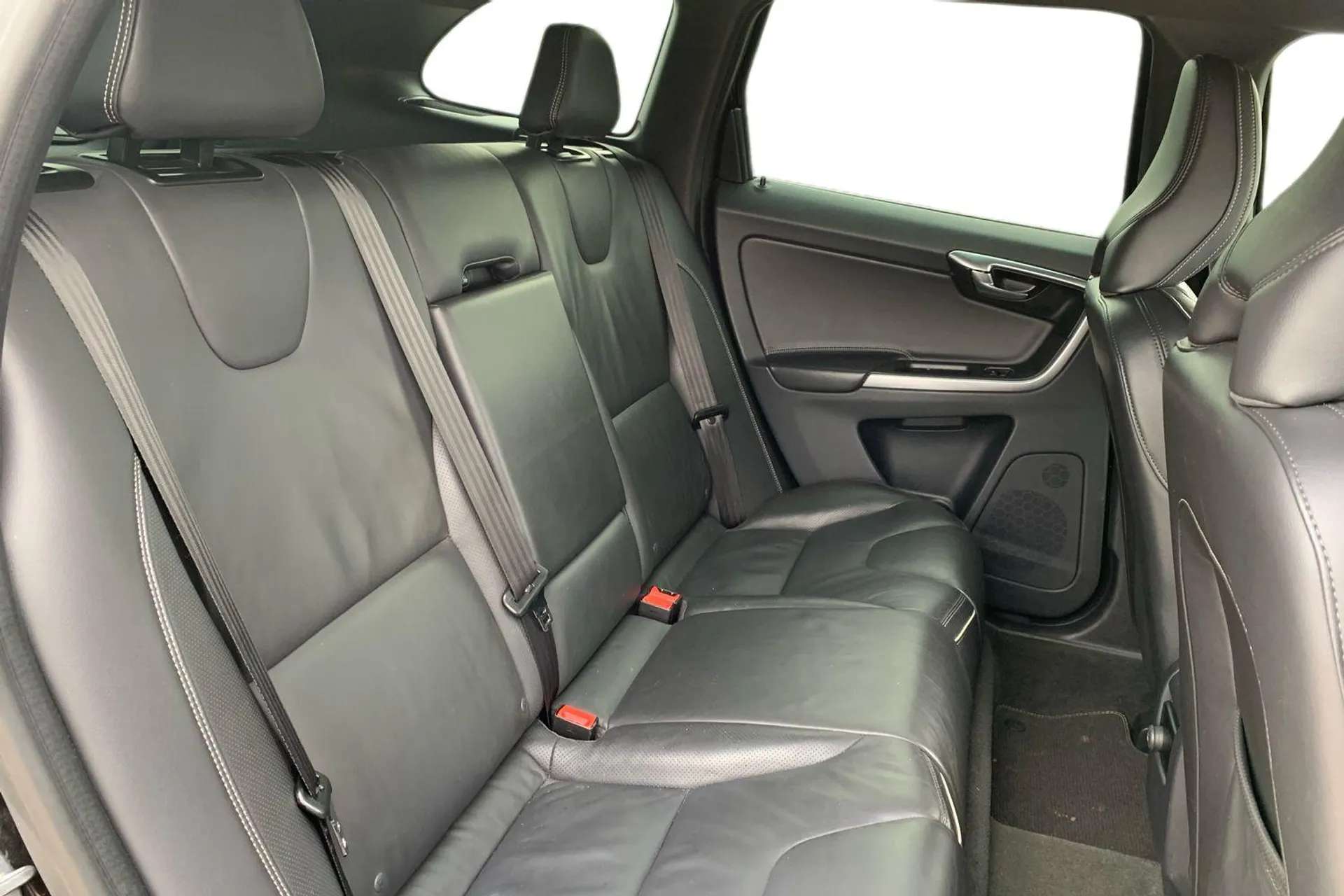 2017 VOLVO XC60 2017 VOLVO XC60