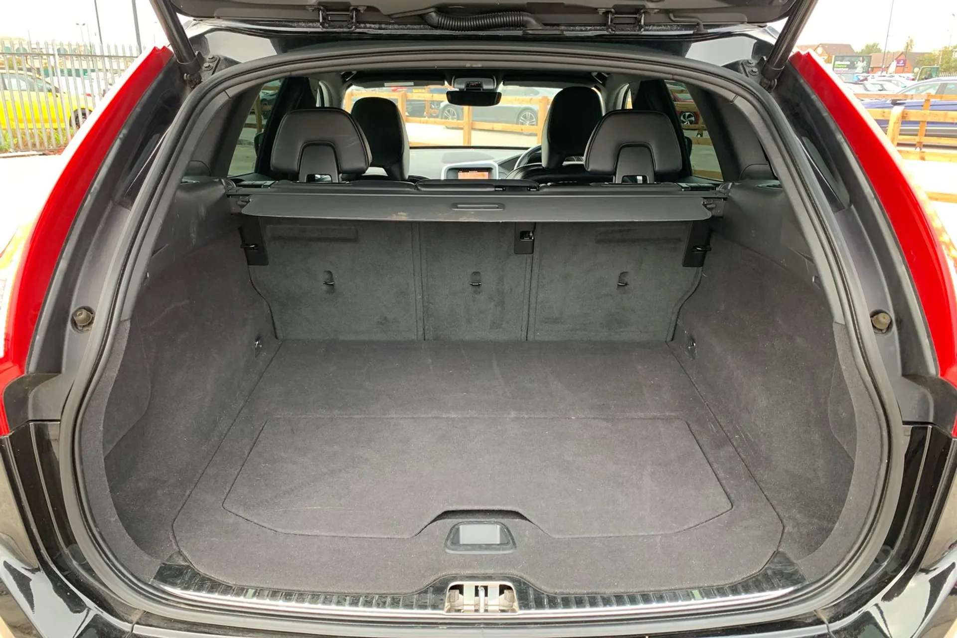 2017 VOLVO XC60 2017 VOLVO XC60