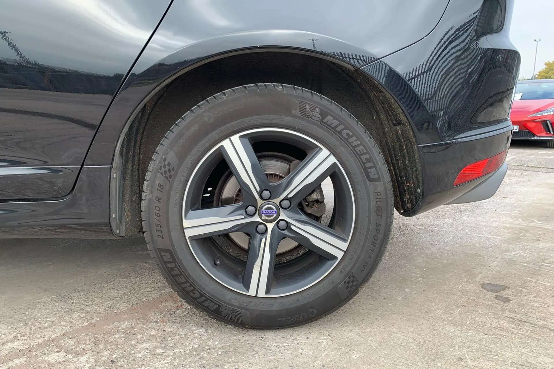 2017 VOLVO XC60 2017 VOLVO XC60