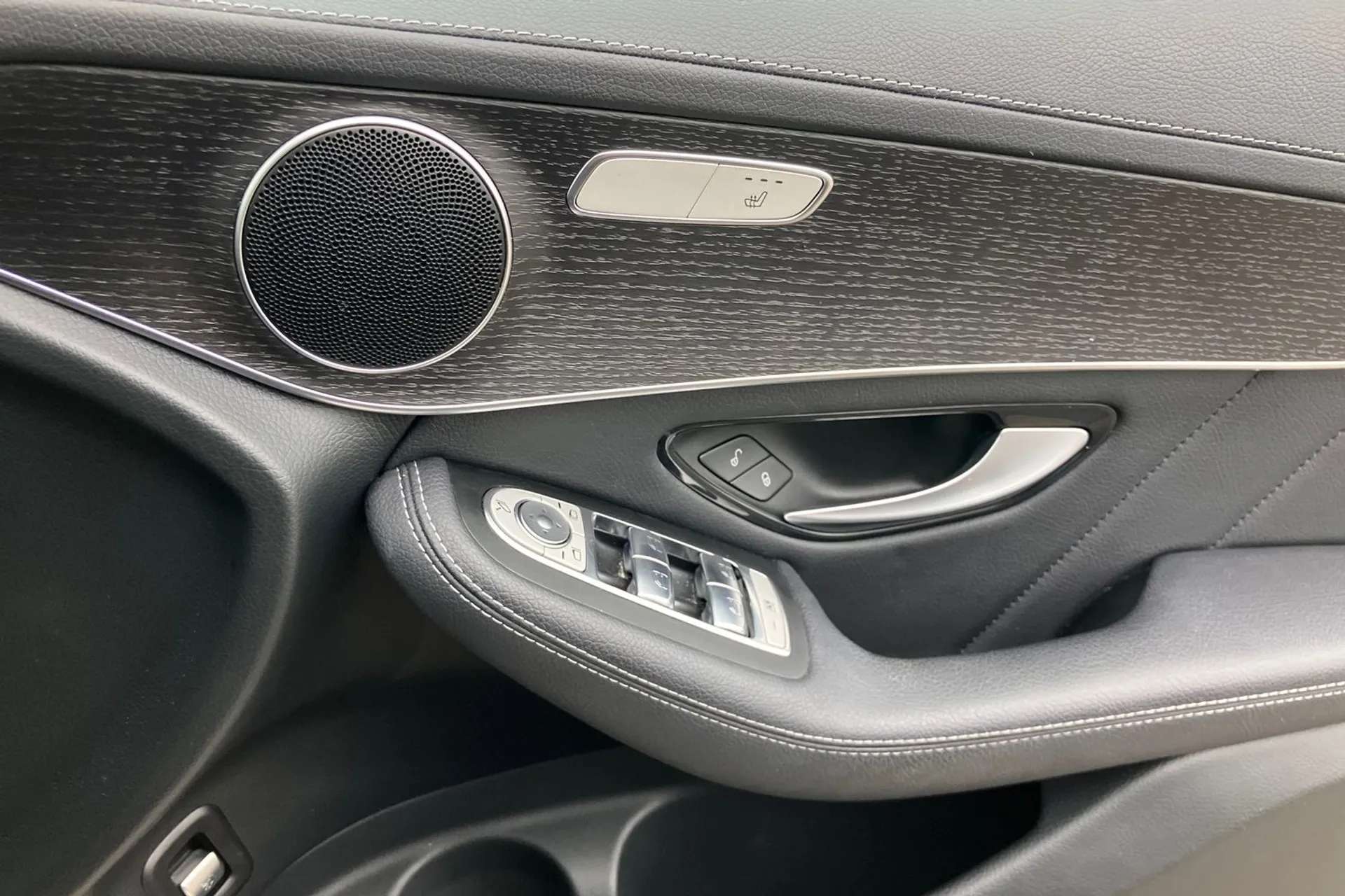 2021 MERCEDES-BENZ GLC COUPE 2021 MERCEDES-BENZ GLC COUPE