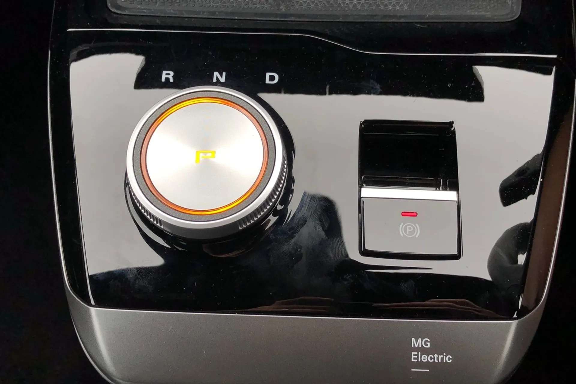 2024 MG MOTOR UK MG4 2024 MG MOTOR UK MG4