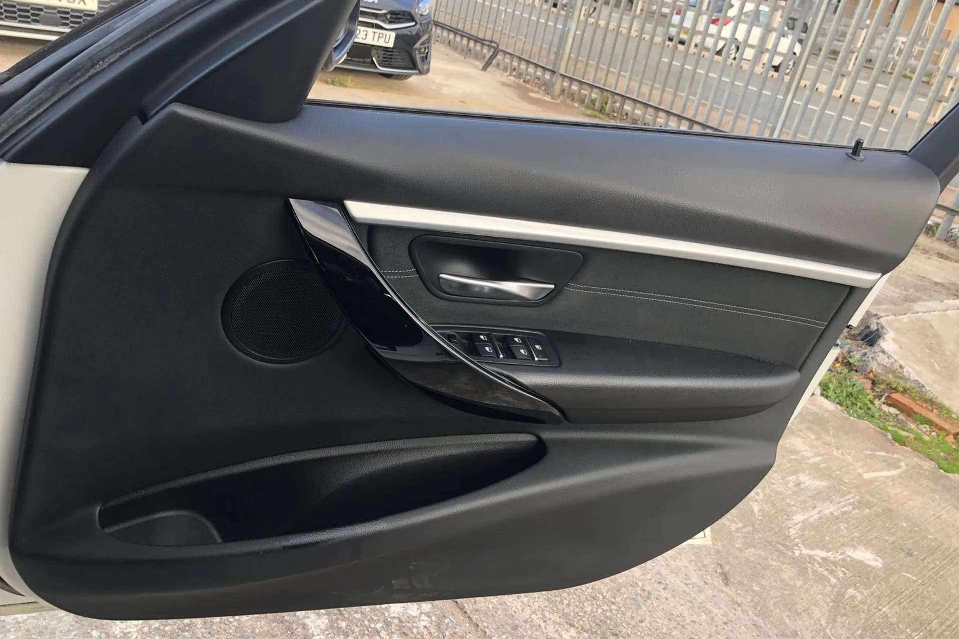 2017 BMW 3 SERIES 2017 BMW 3 SERIES