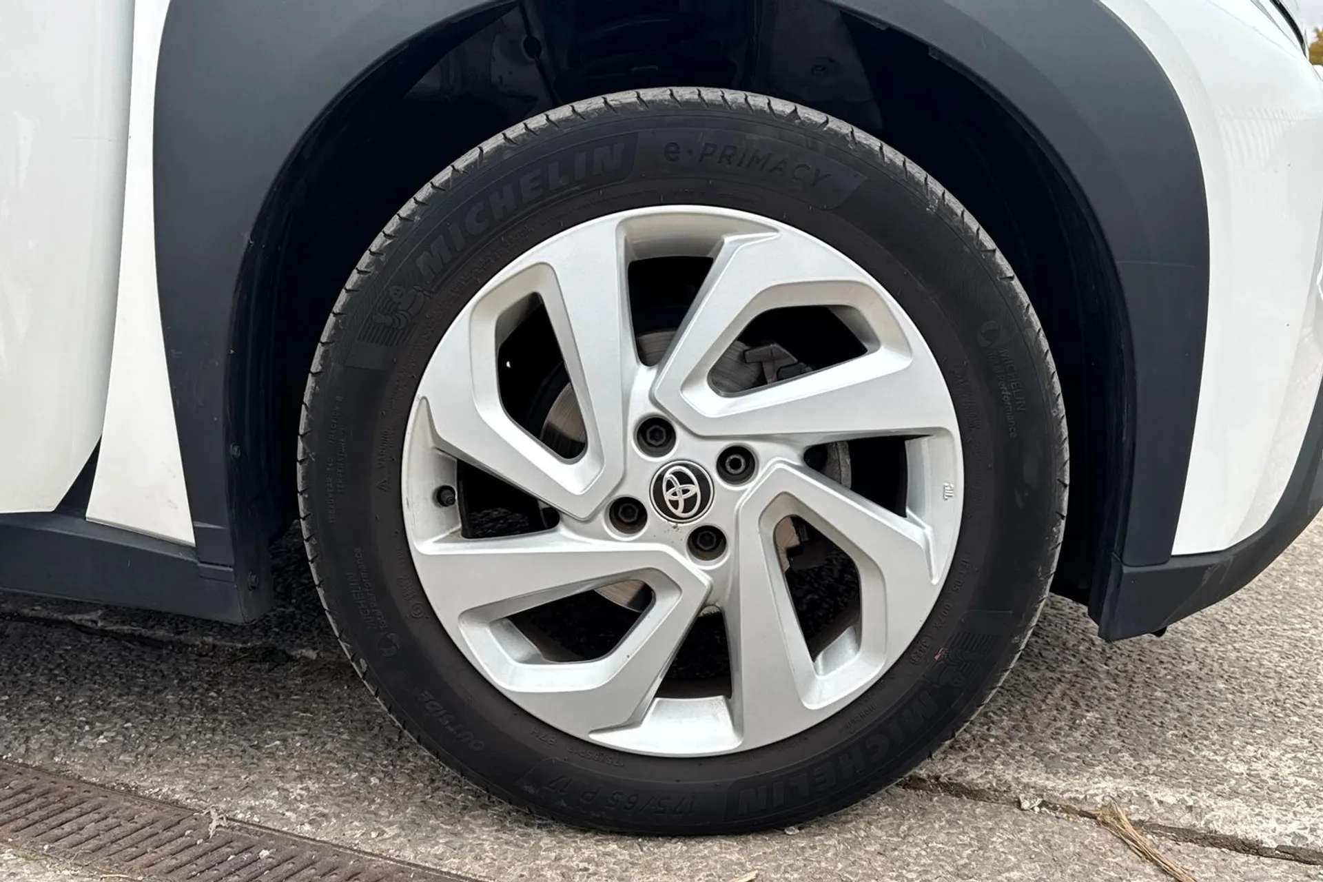 2023 TOYOTA AYGO X 2023 TOYOTA AYGO X