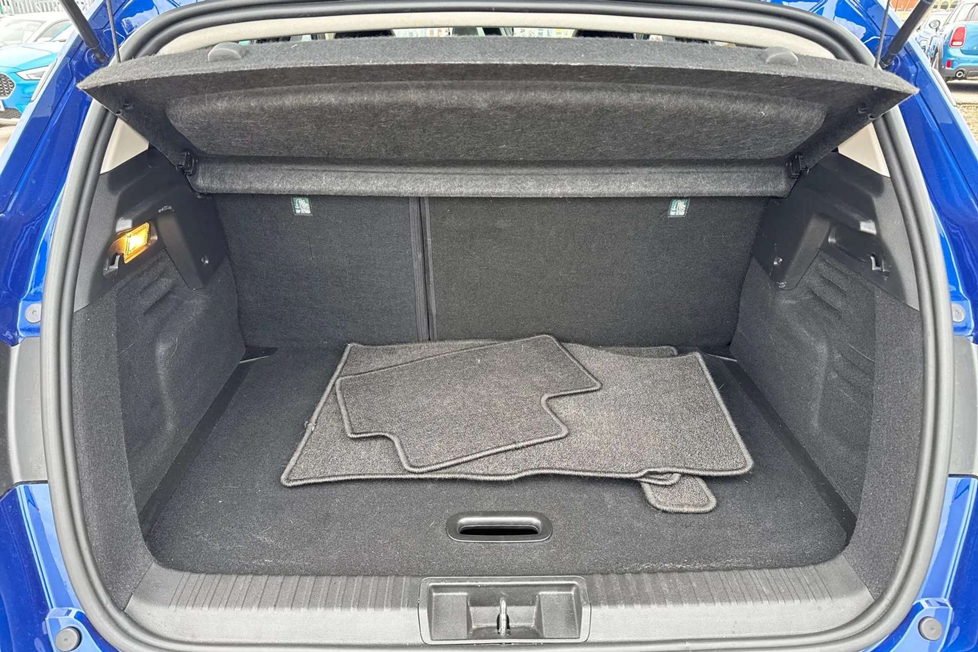 2023 RENAULT CAPTUR 2023 RENAULT CAPTUR