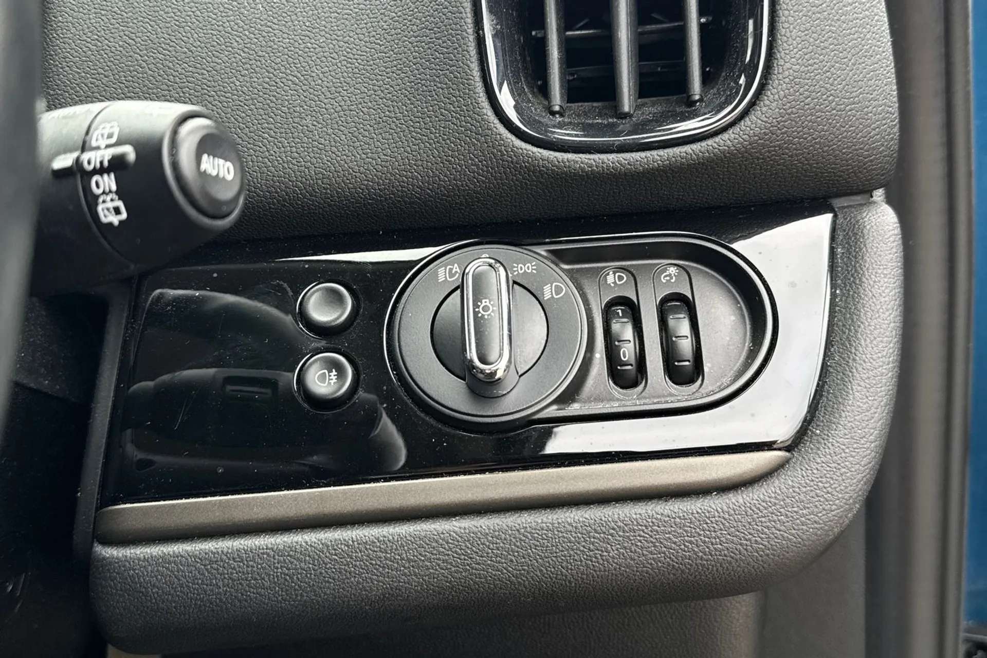 2019 MINI COUNTRYMAN 2019 MINI COUNTRYMAN