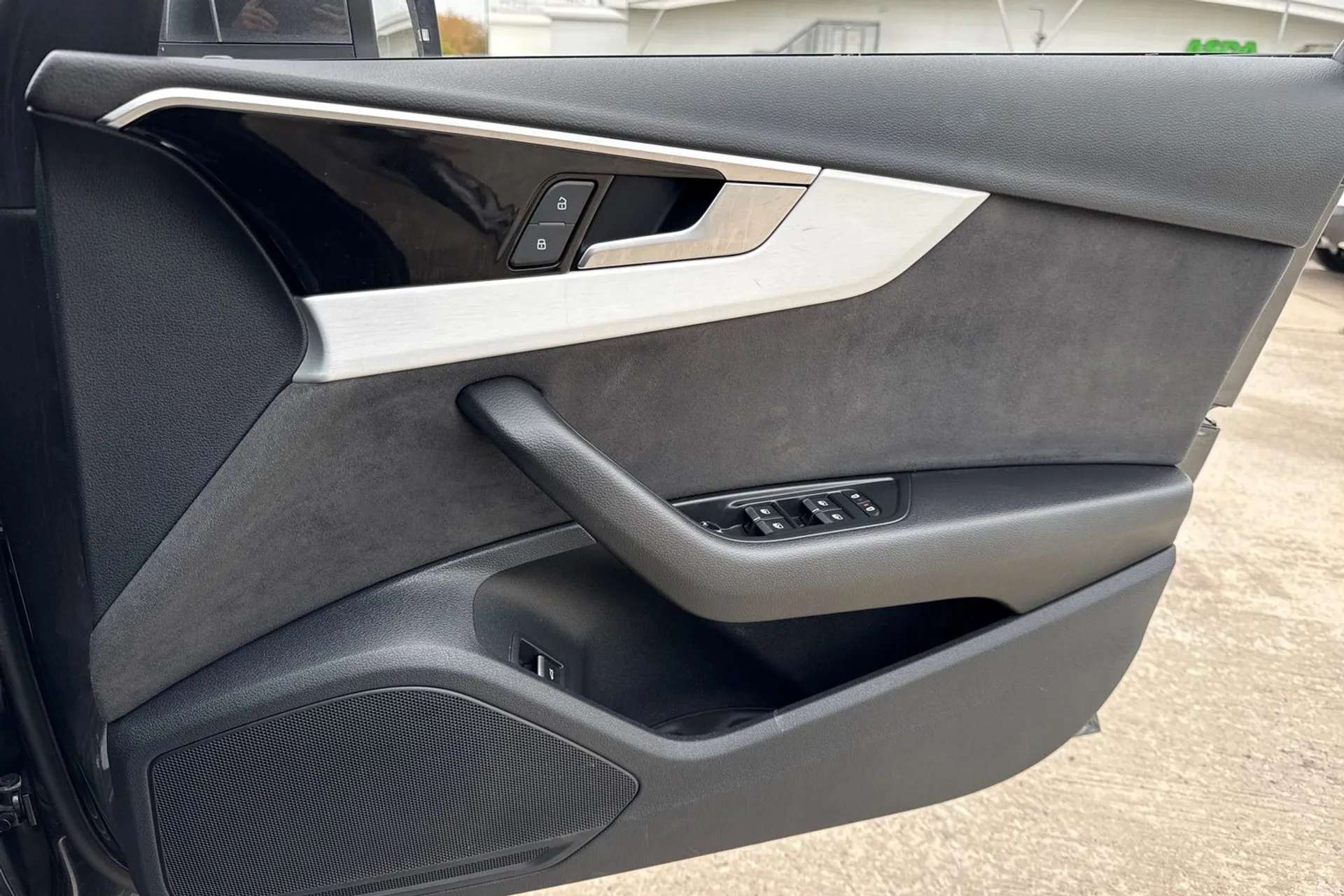 2022 AUDI A4 2022 AUDI A4