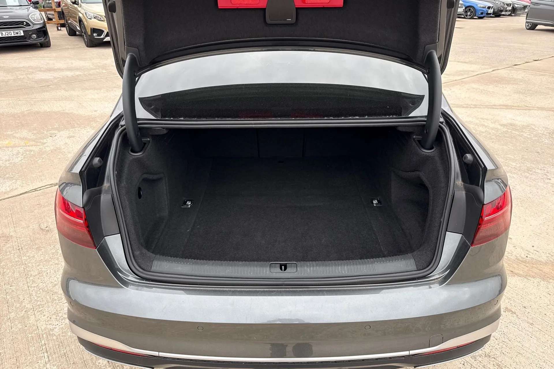 2022 AUDI A4 2022 AUDI A4