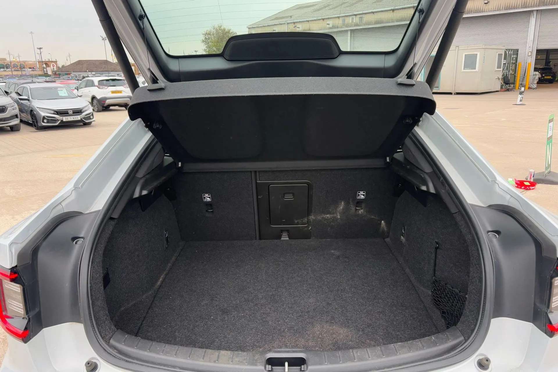 2021 POLESTAR 2 2021 POLESTAR 2