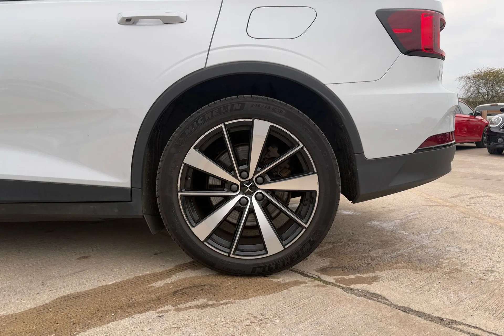 2021 POLESTAR 2 2021 POLESTAR 2