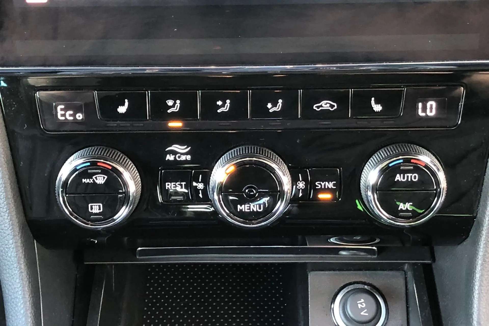 2021 SKODA SUPERB 2021 SKODA SUPERB