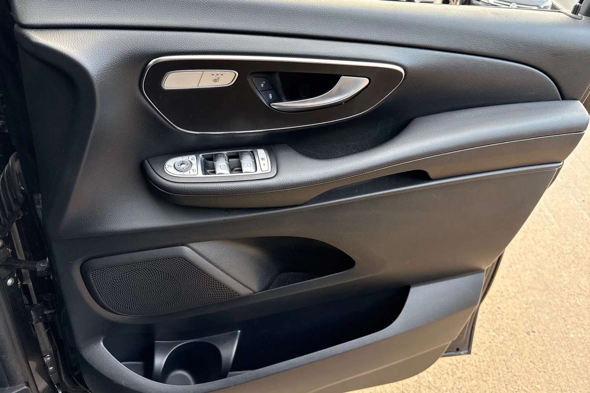 2016 MERCEDES-BENZ V CLASS 2016 MERCEDES-BENZ V CLASS