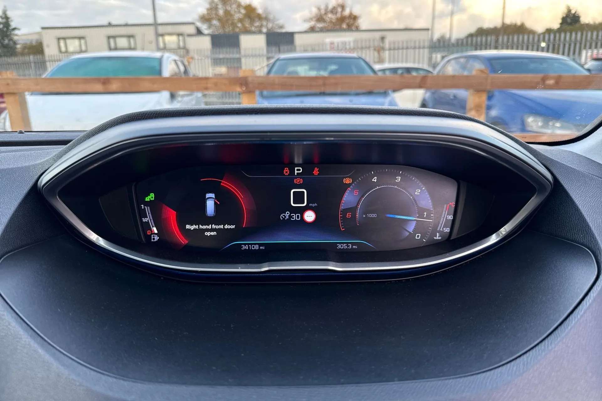 2018 PEUGEOT 5008 2018 PEUGEOT 5008