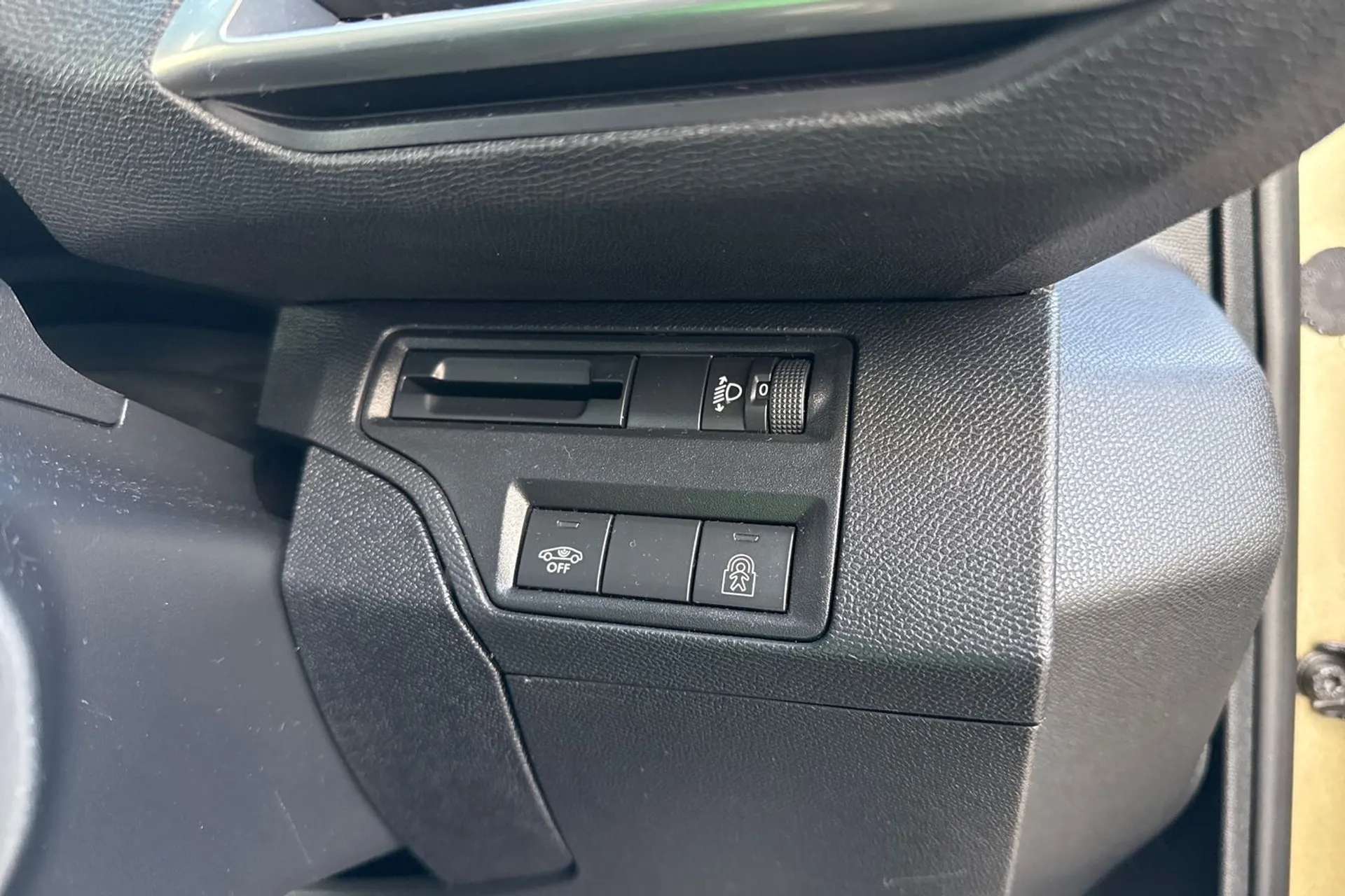 2018 PEUGEOT 5008 2018 PEUGEOT 5008