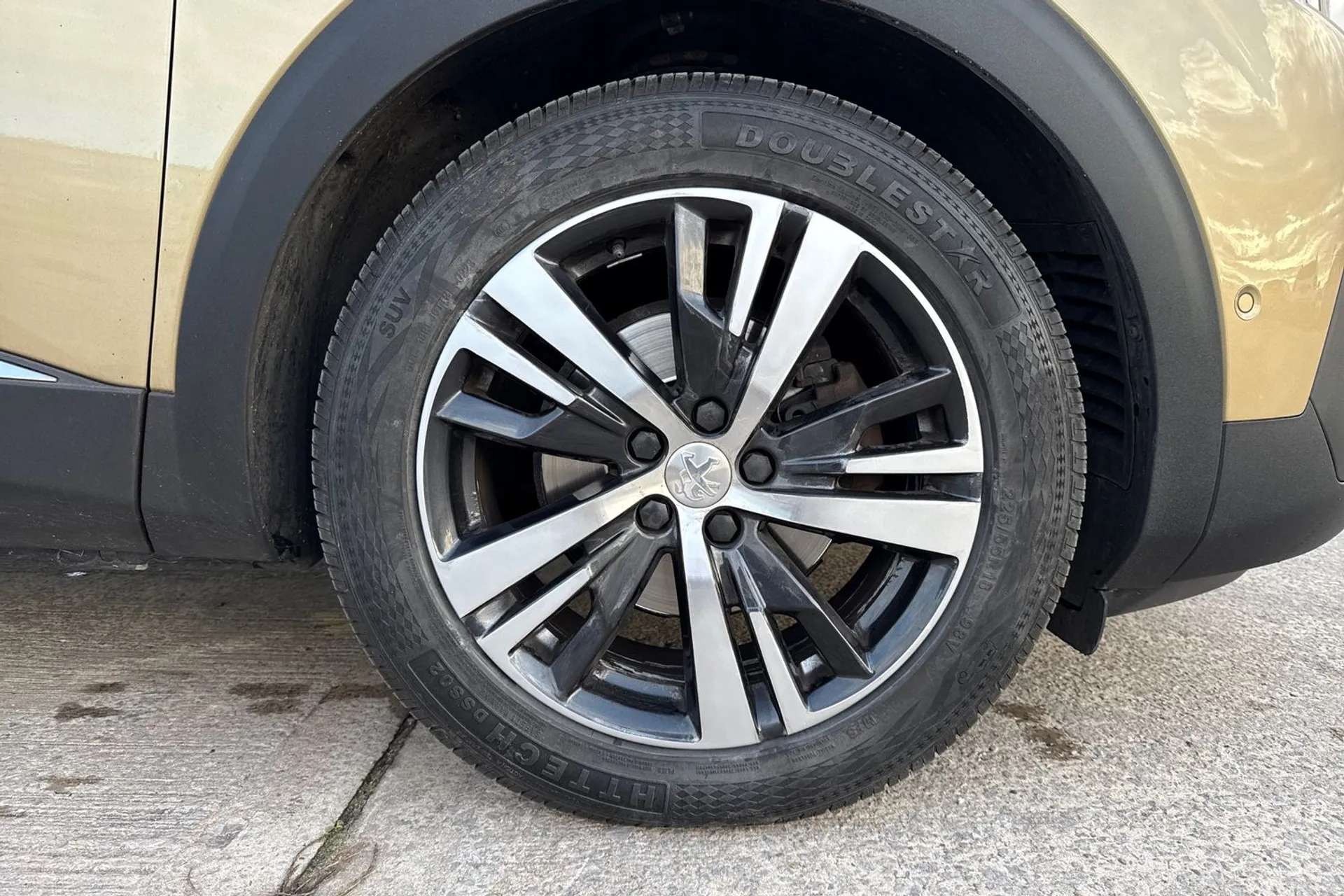 2018 PEUGEOT 5008 2018 PEUGEOT 5008