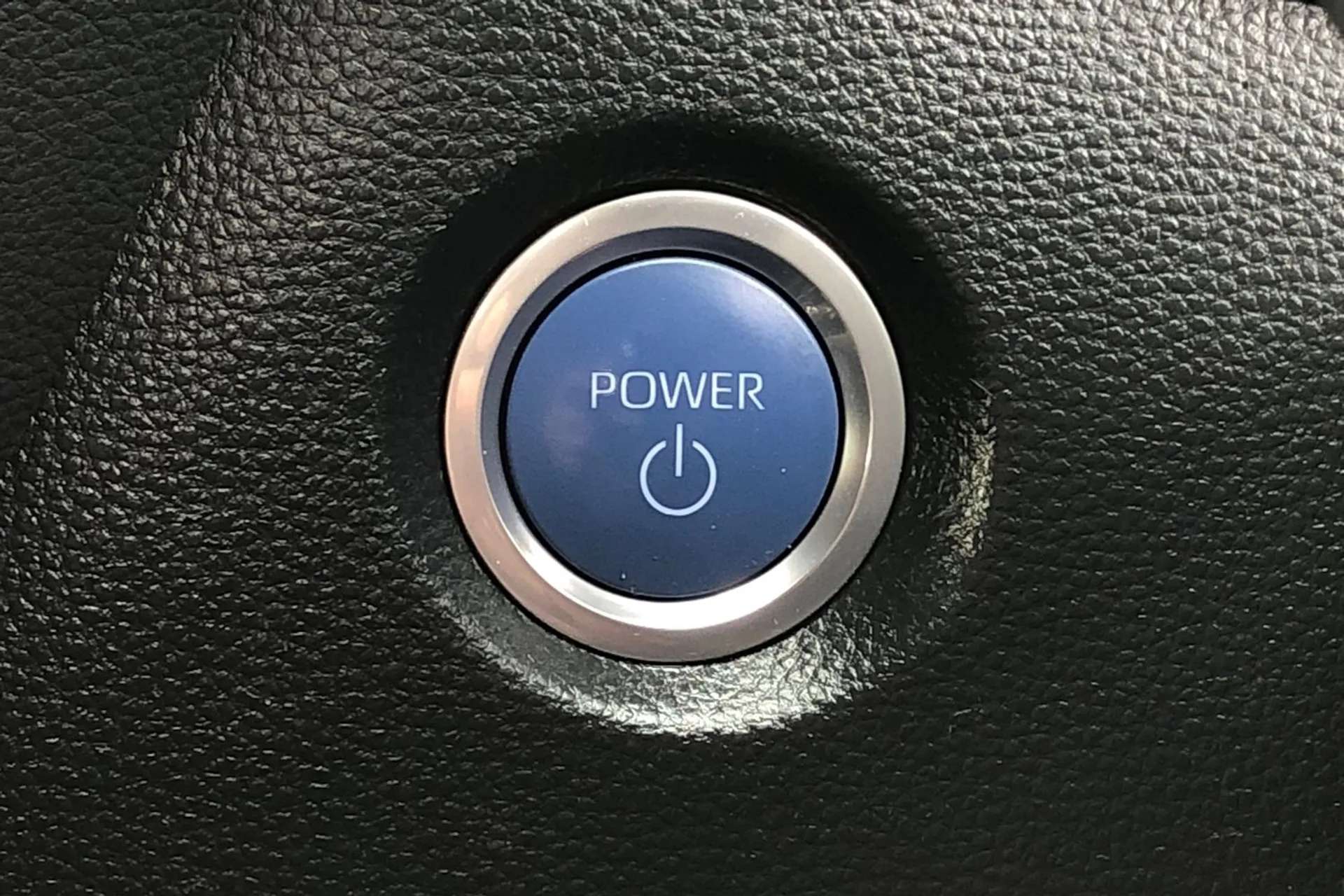 2022 SUZUKI SWACE 2022 SUZUKI SWACE