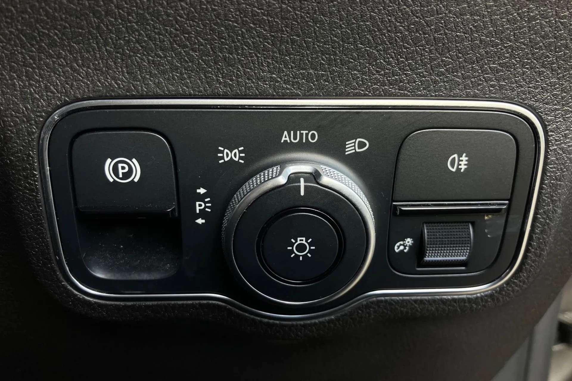 2022 MERCEDES-BENZ EQB 2022 MERCEDES-BENZ EQB