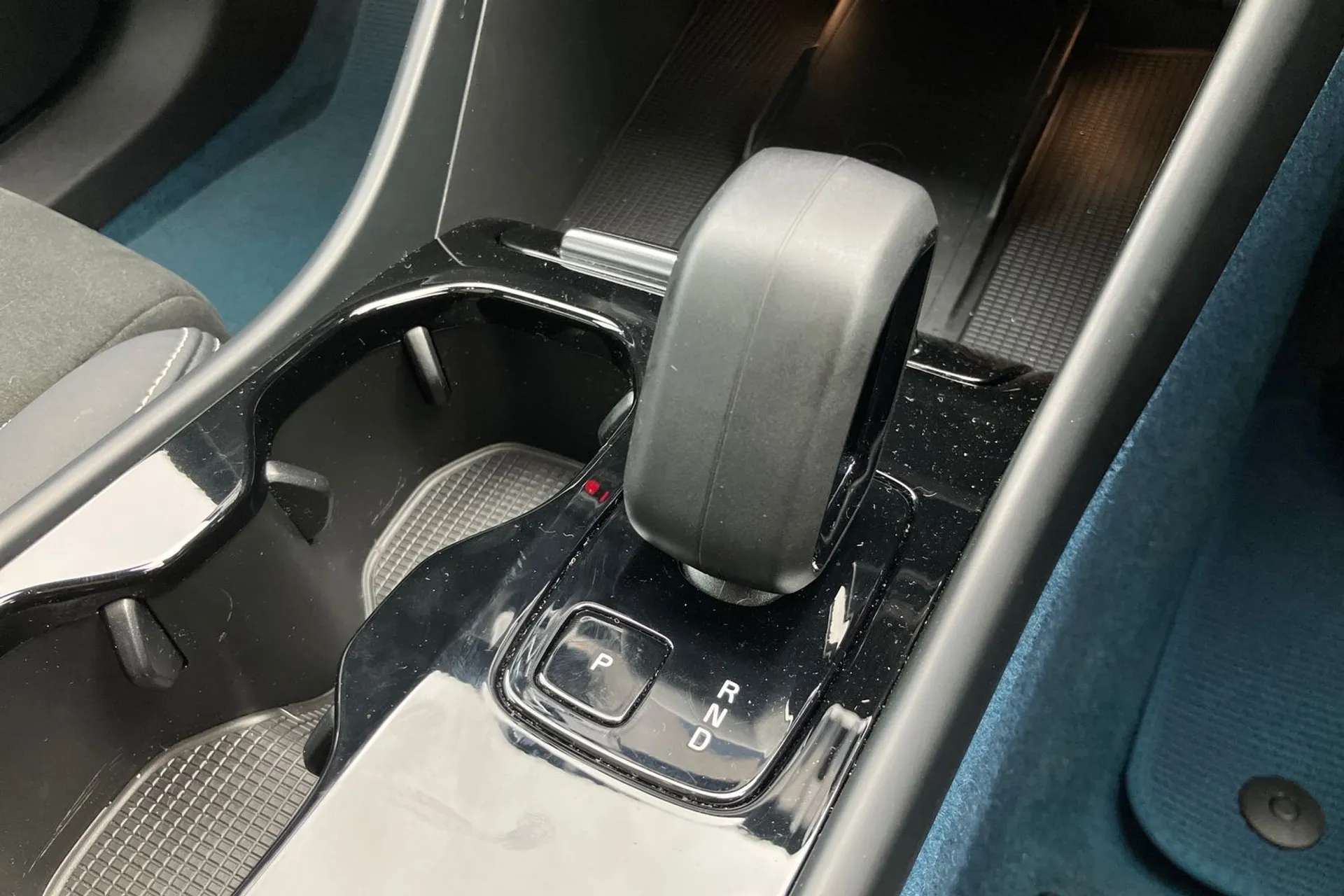 2022 VOLVO C40 2022 VOLVO C40