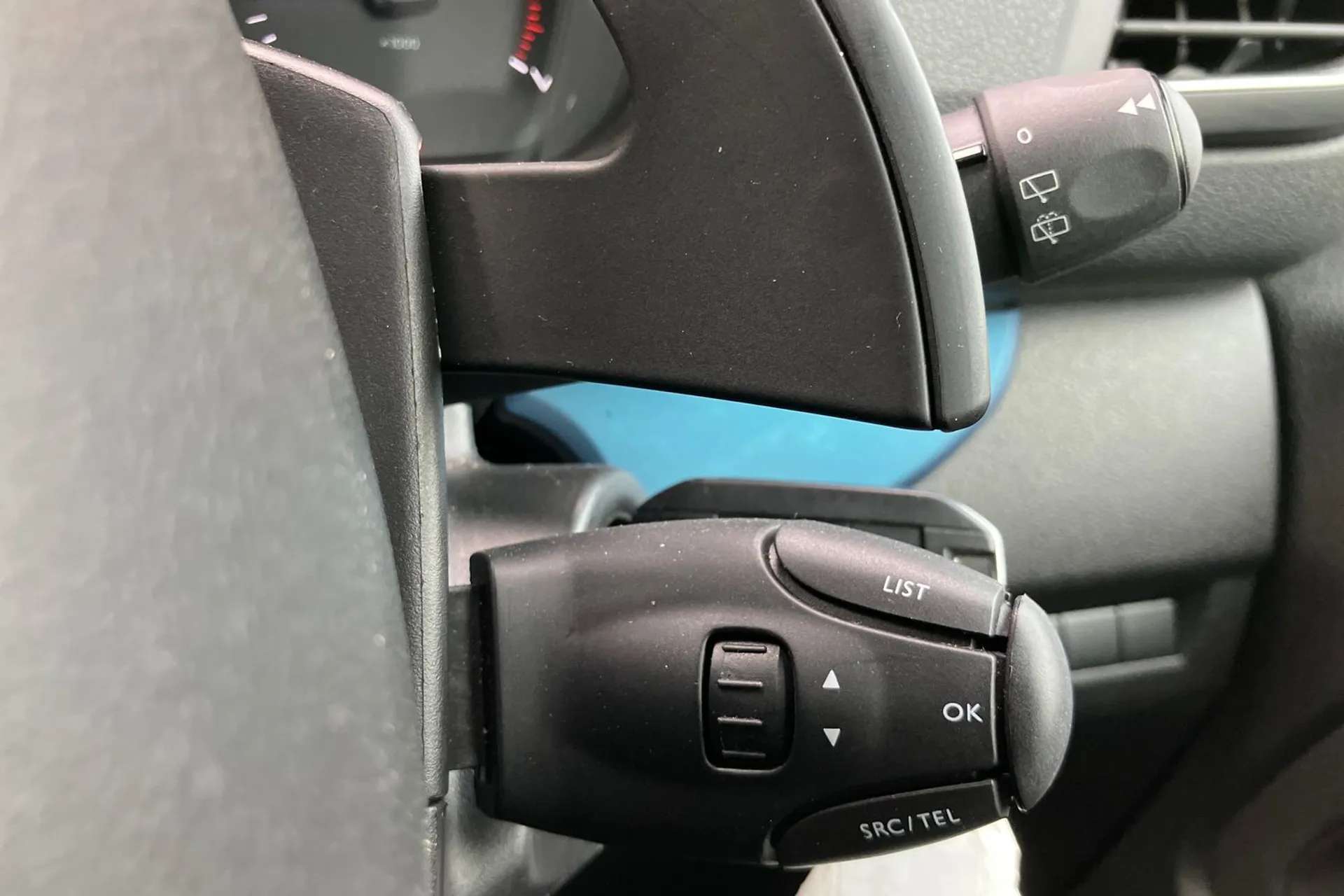 2020 PEUGEOT TRAVELLER 2020 PEUGEOT TRAVELLER