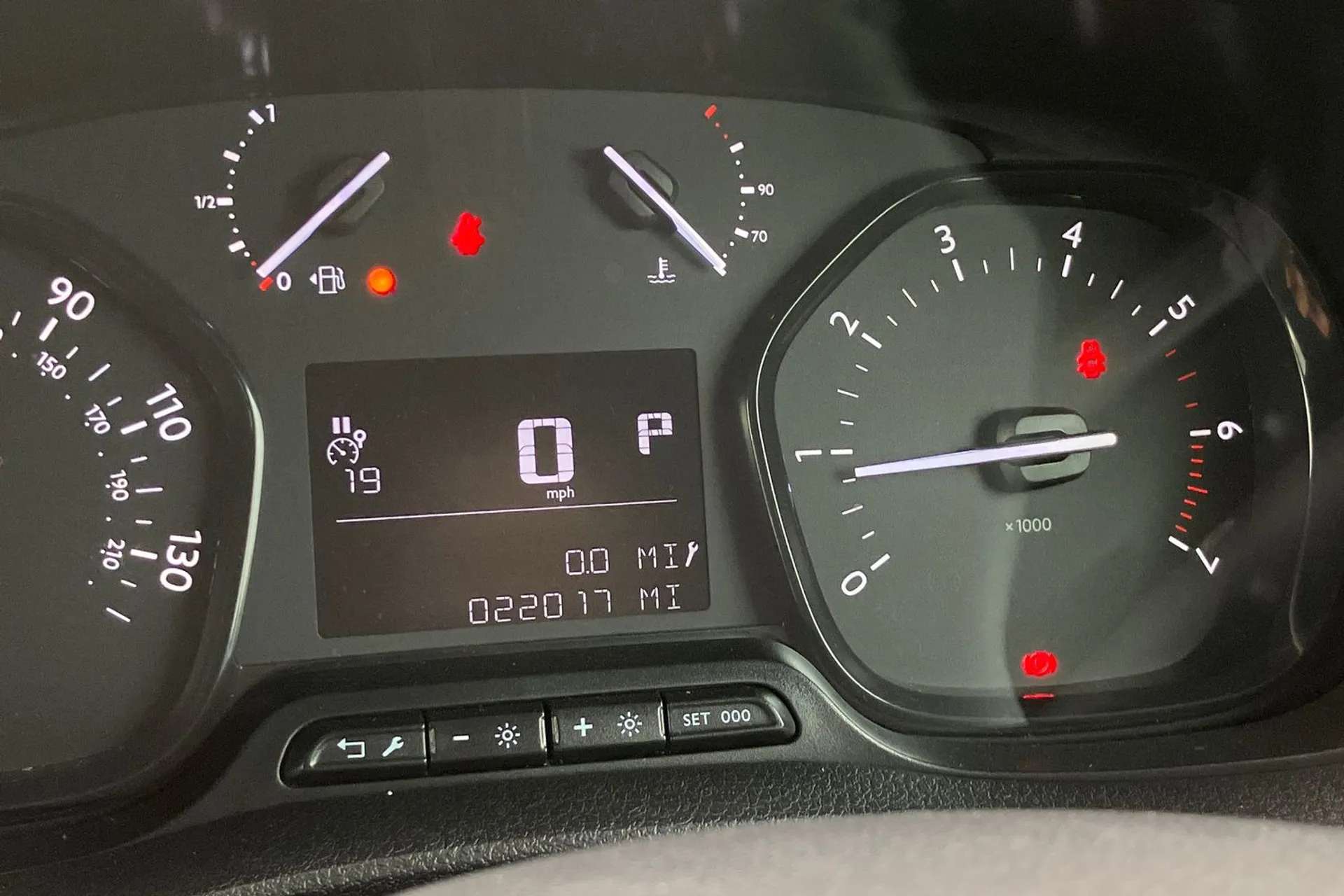 2020 PEUGEOT TRAVELLER 2020 PEUGEOT TRAVELLER