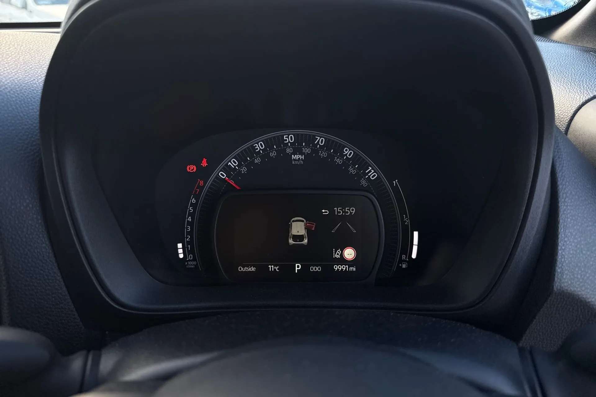 2024 TOYOTA AYGO X 2024 TOYOTA AYGO X