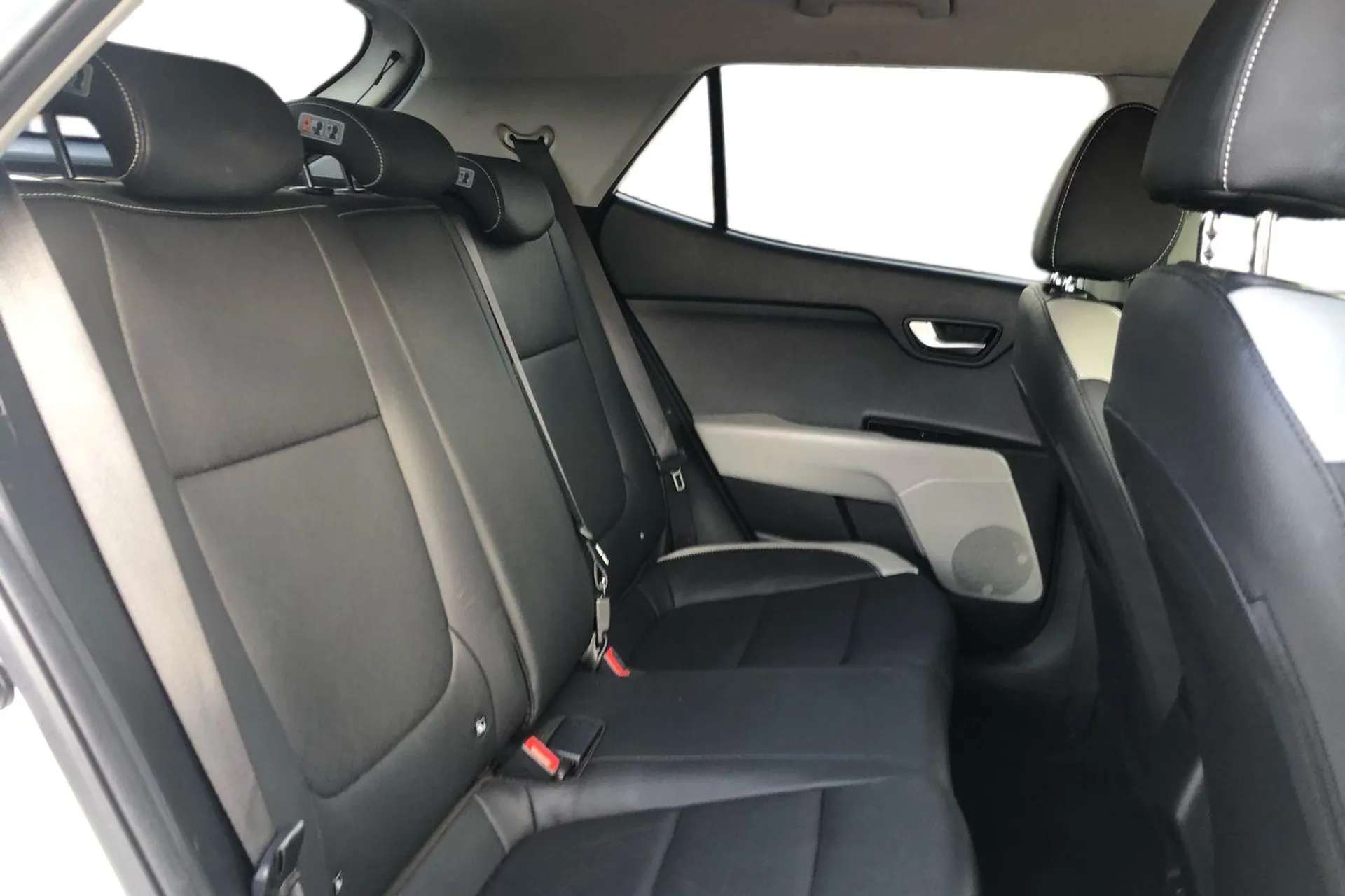 2019 KIA STONIC 2019 KIA STONIC