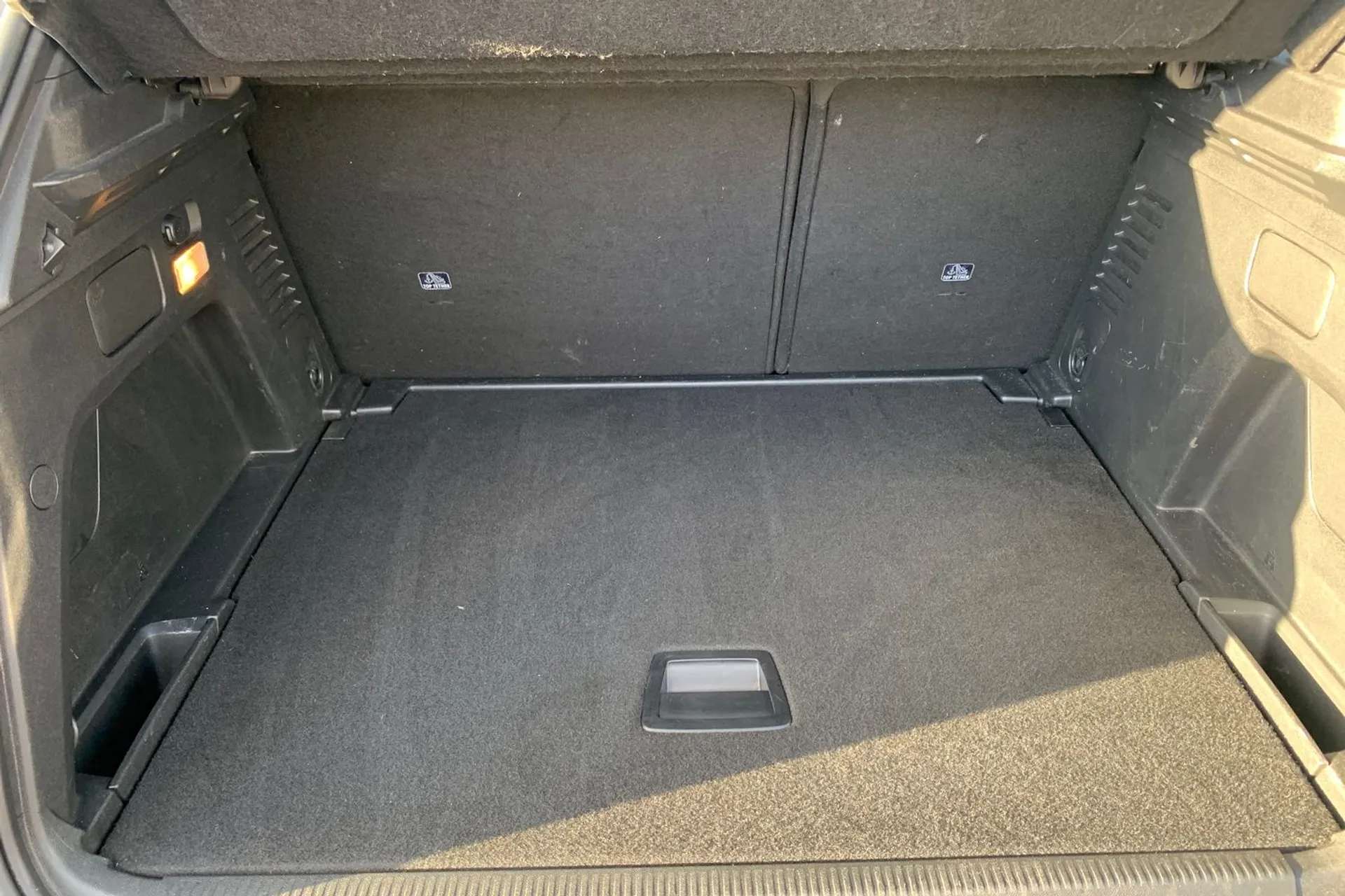 2023 PEUGEOT 3008 2023 PEUGEOT 3008