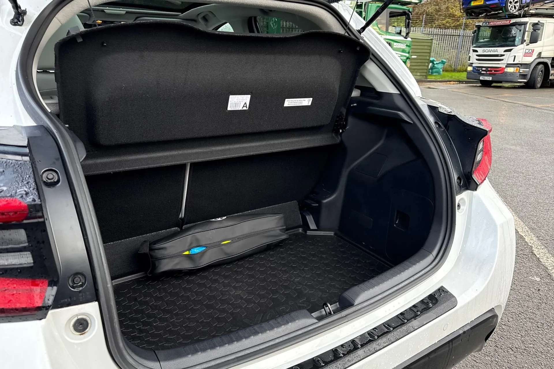 2023 TOYOTA YARIS 2023 TOYOTA YARIS