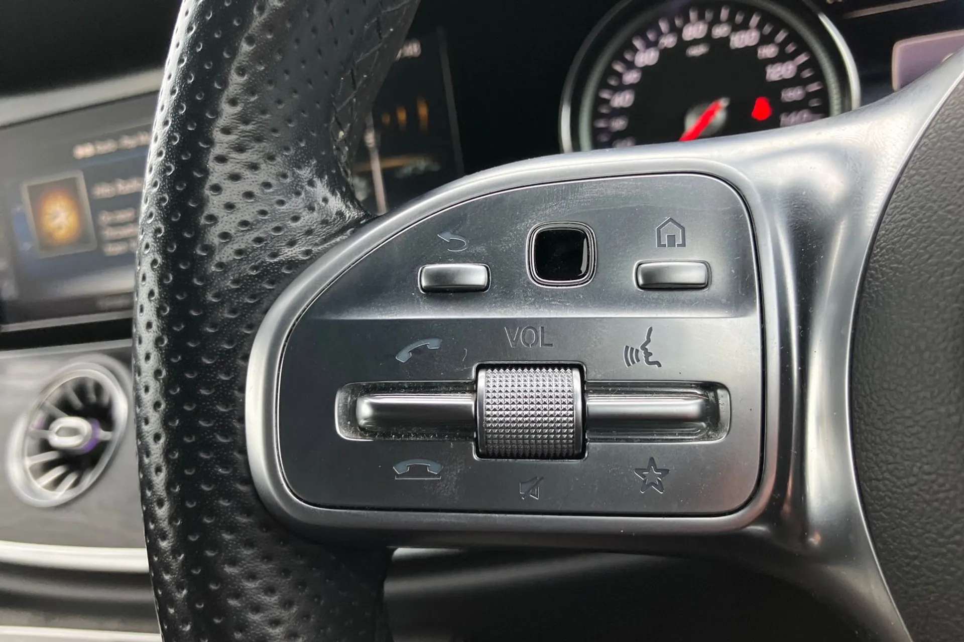 2018 MERCEDES-BENZ E CLASS 2018 MERCEDES-BENZ E CLASS