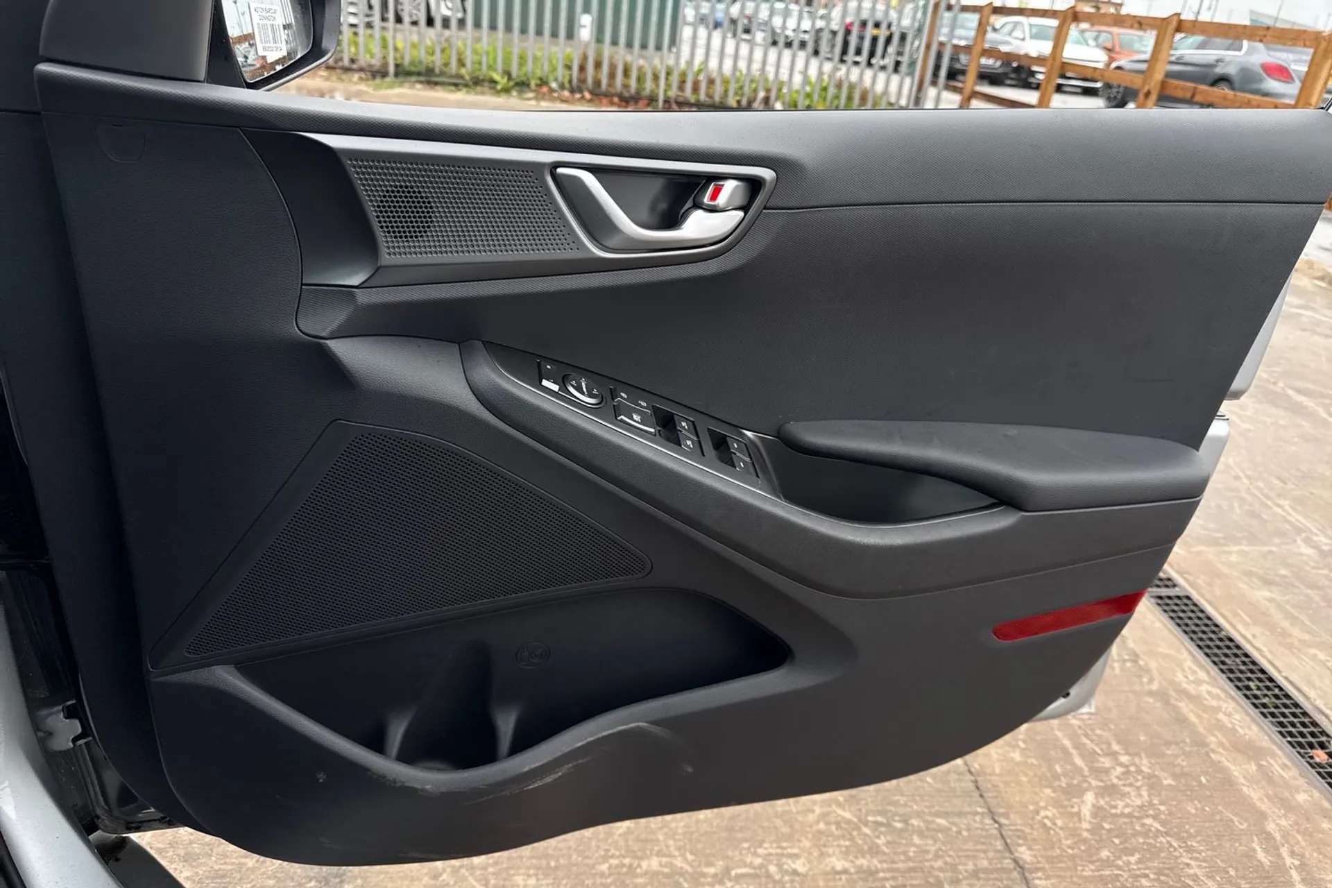 2022 HYUNDAI IONIQ 2022 HYUNDAI IONIQ