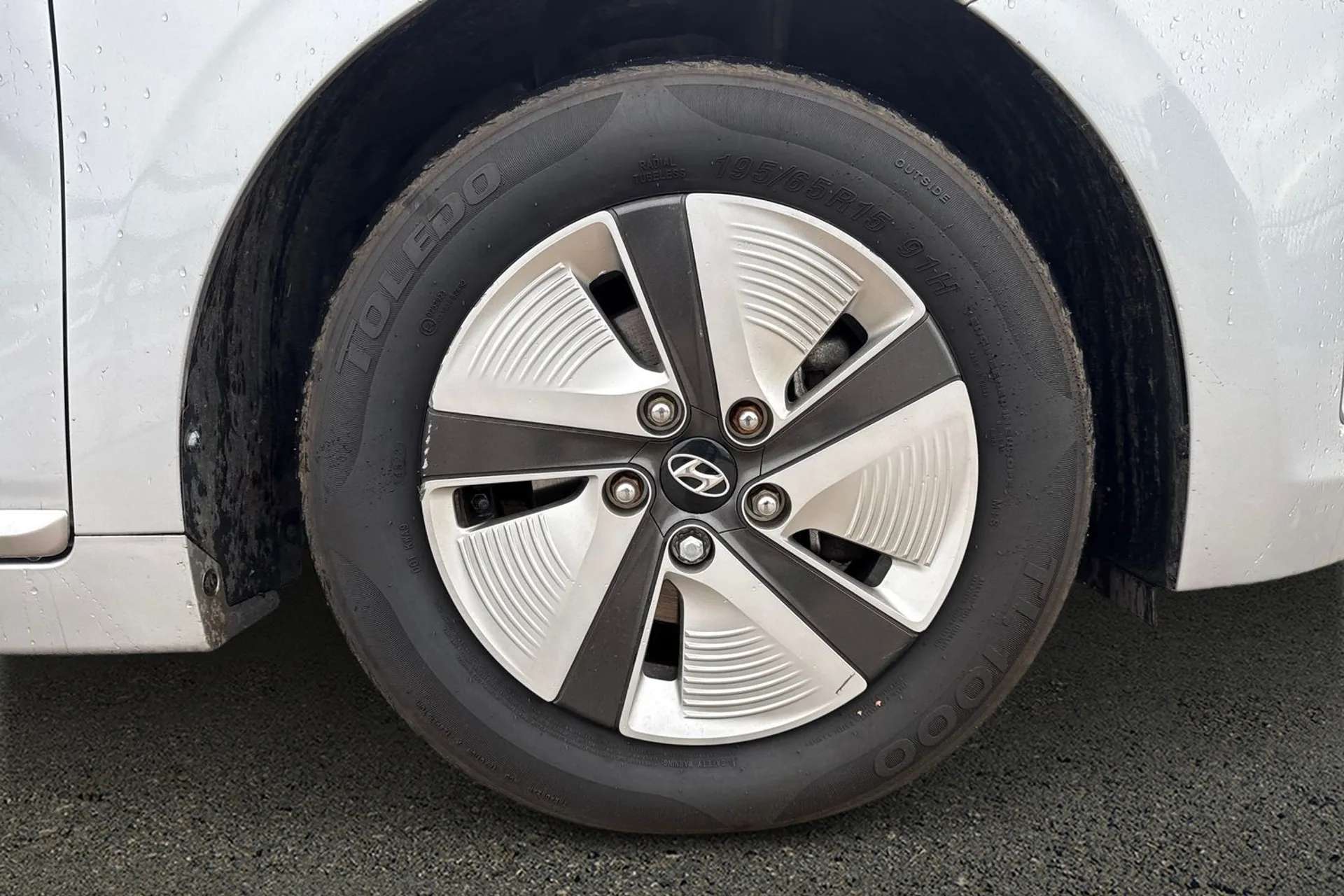 2022 HYUNDAI IONIQ 2022 HYUNDAI IONIQ