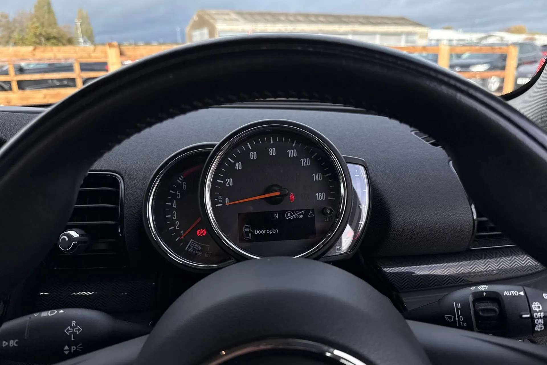 2018 MINI CLUBMAN 2018 MINI CLUBMAN