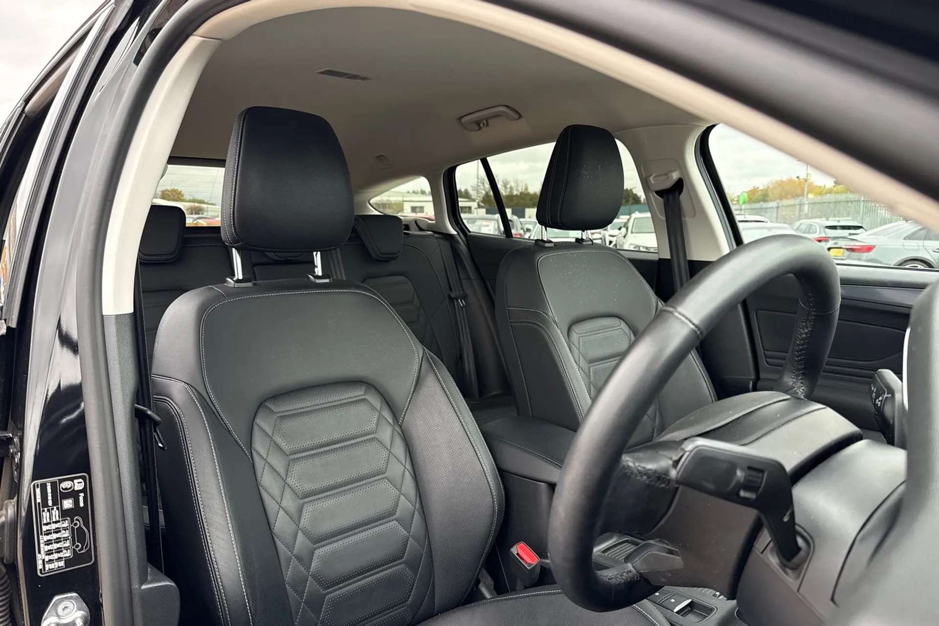 2024 FORD FOCUS 2024 FORD FOCUS