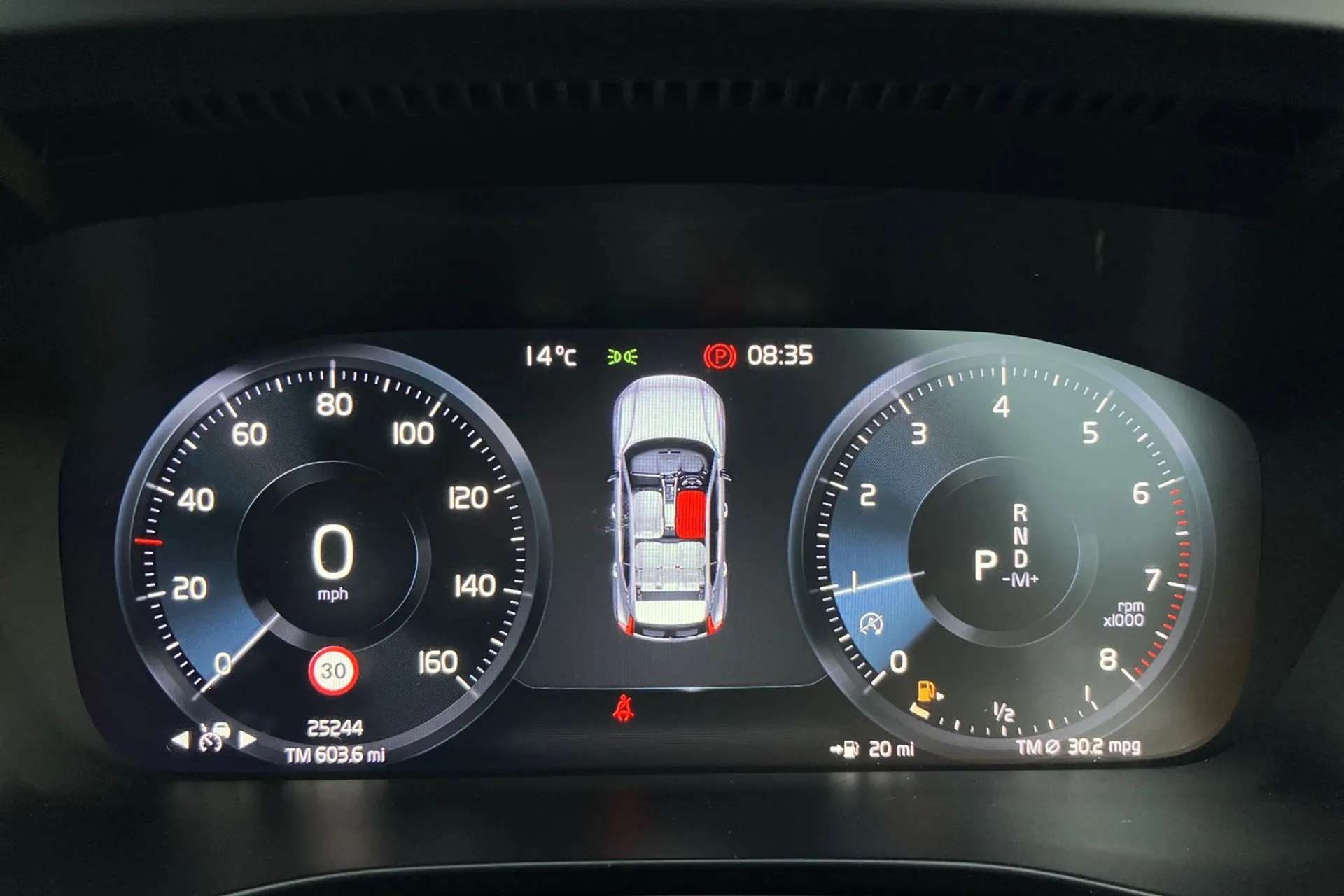 2020 VOLVO XC40 2020 VOLVO XC40