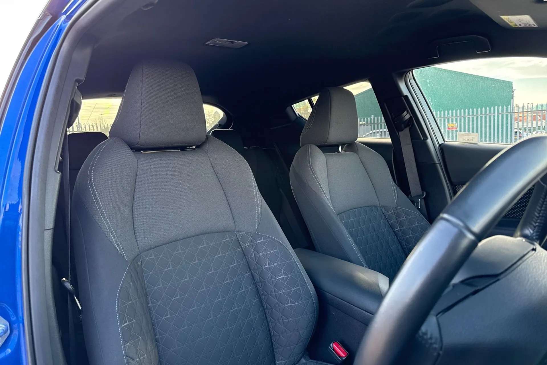 2021 TOYOTA C-HR 2021 TOYOTA C-HR