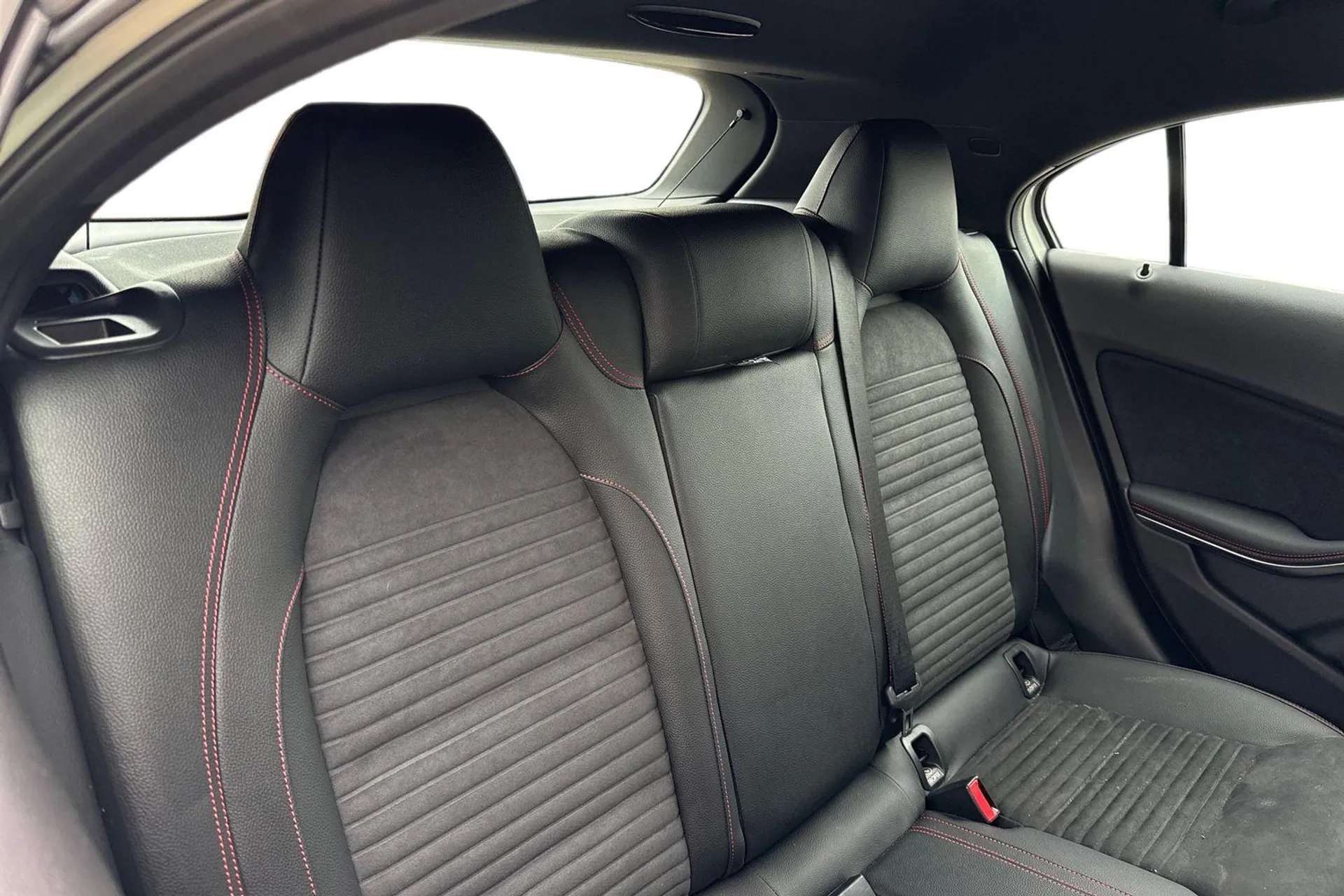 2018 MERCEDES-BENZ A CLASS 2018 MERCEDES-BENZ A CLASS