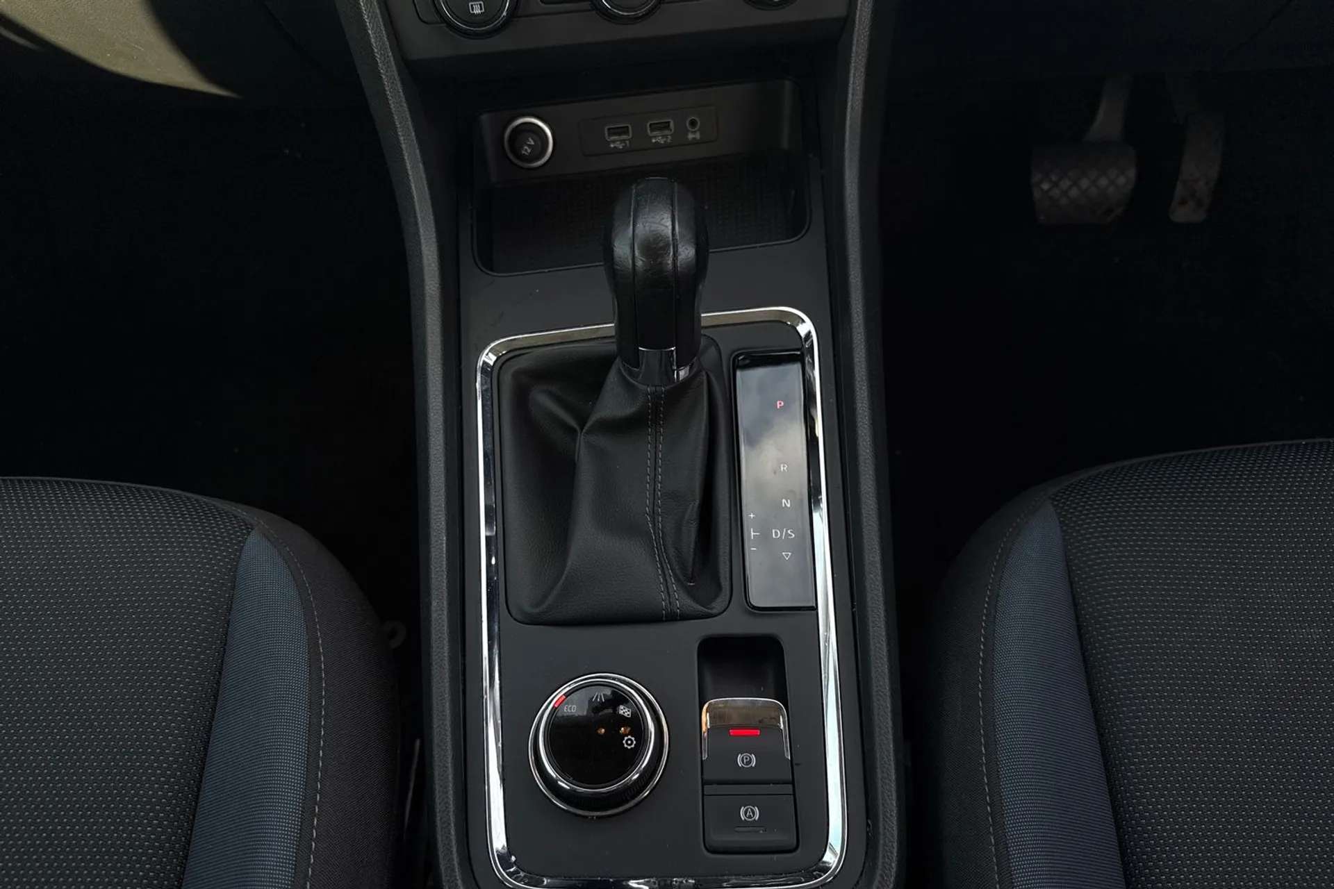 2017 SEAT ATECA 2017 SEAT ATECA